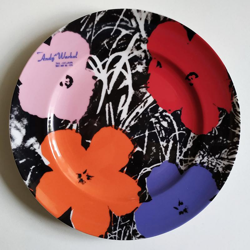 Art Plate ”Ten Foot Flowers” 1967 by Andy Warhol. Limited edition by Rosenthal group.
Germany, 2002.