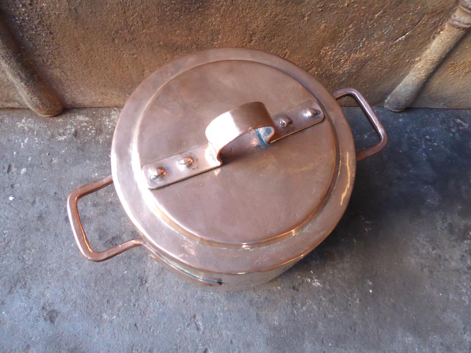 Decorative, Polished Stock Pot In Distressed Condition For Sale In Amerongen, NL