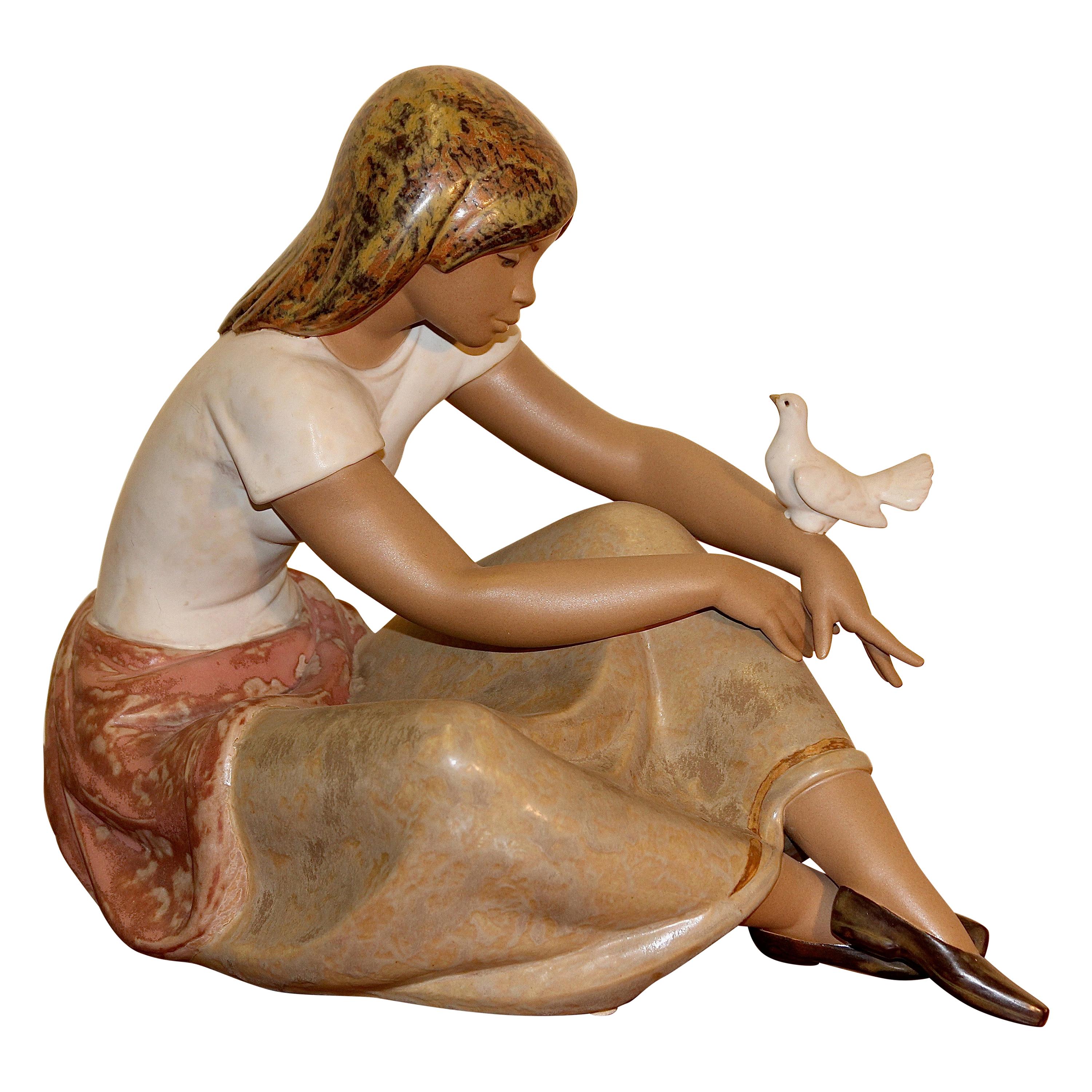 Decorative Porcelain Figure by Lladro, Young Lady with Pigeon