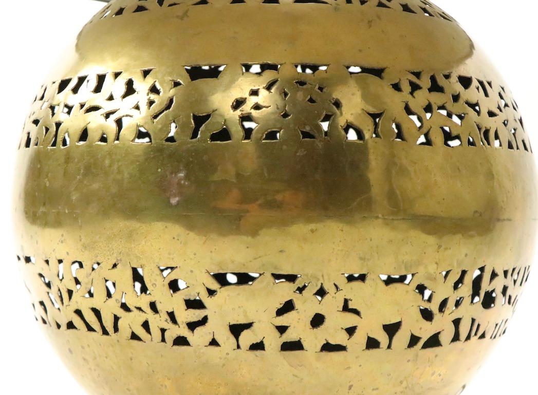 Decorative Pair of Pierced Brass Ball Form Table Lamps 2