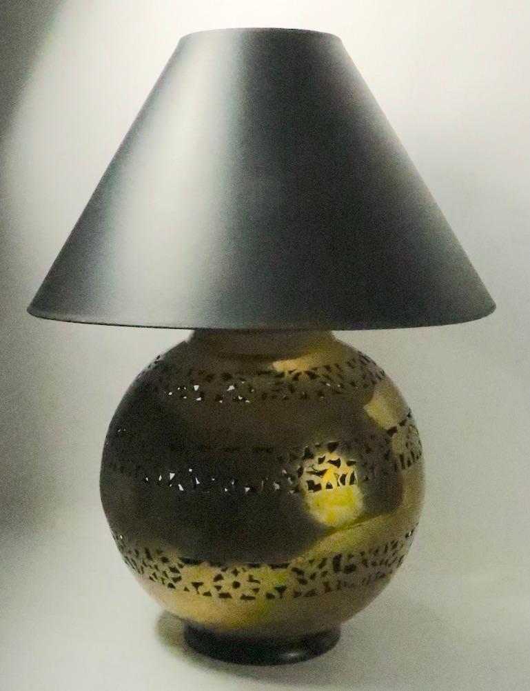 Decorative Pair of Pierced Brass Ball Form Table Lamps In Good Condition In New York, NY