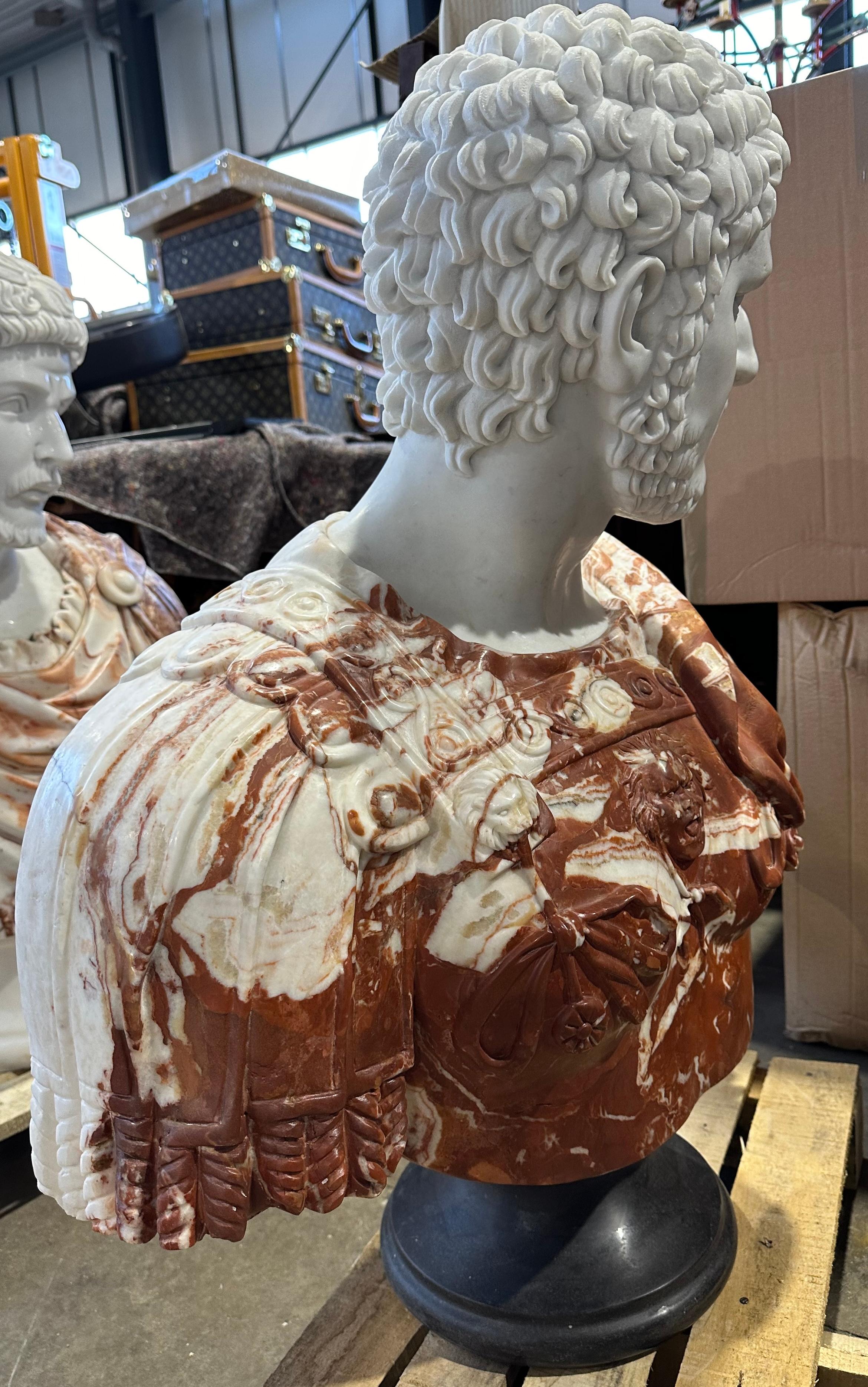 Decorative Red And White Two Tone Marble Bust In The classical Style In Good Condition For Sale In Southall, GB