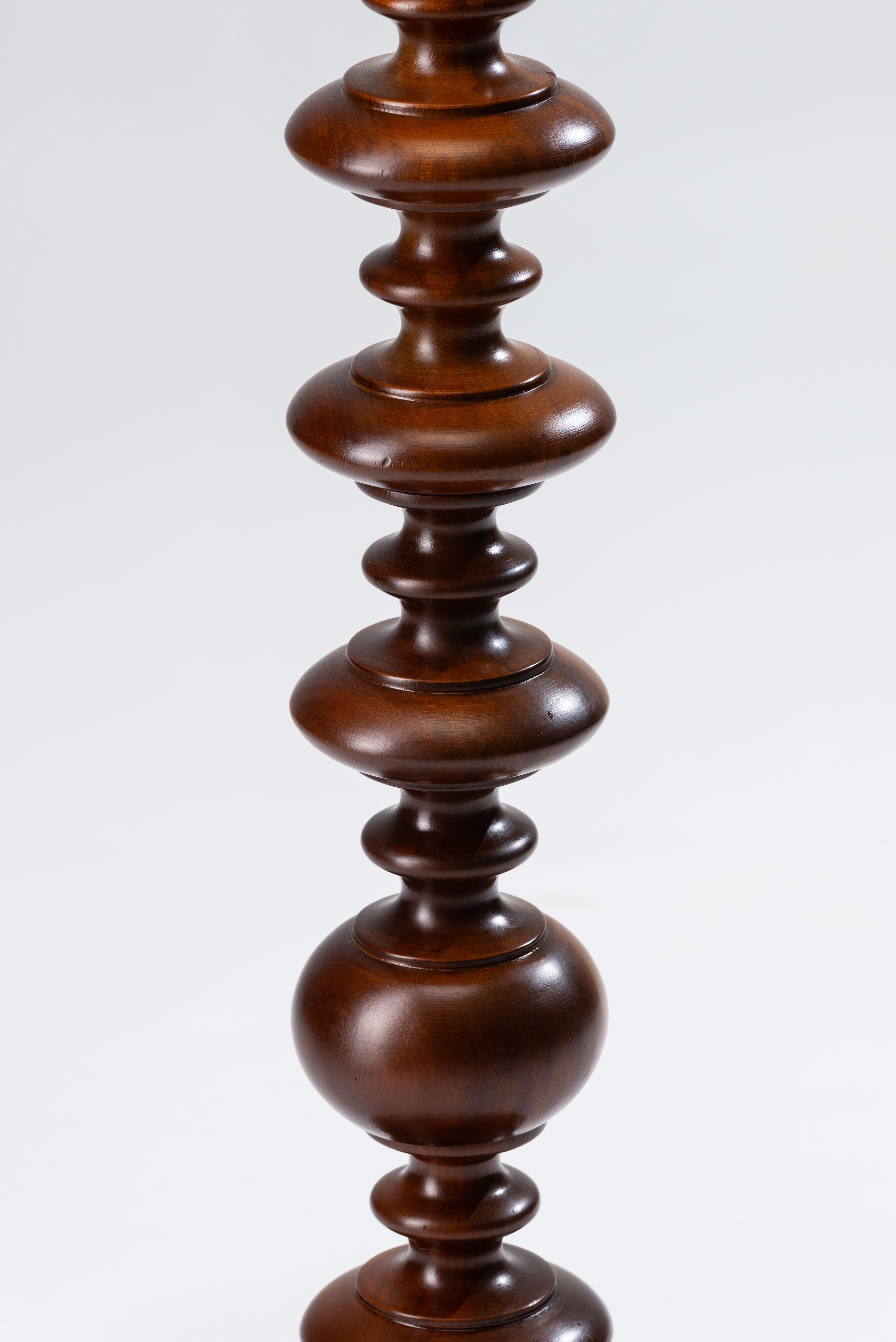 Vetro Lampada da terra decorativa a coste in vetro satinato Metà secolo Danimarca 1960 in vendita