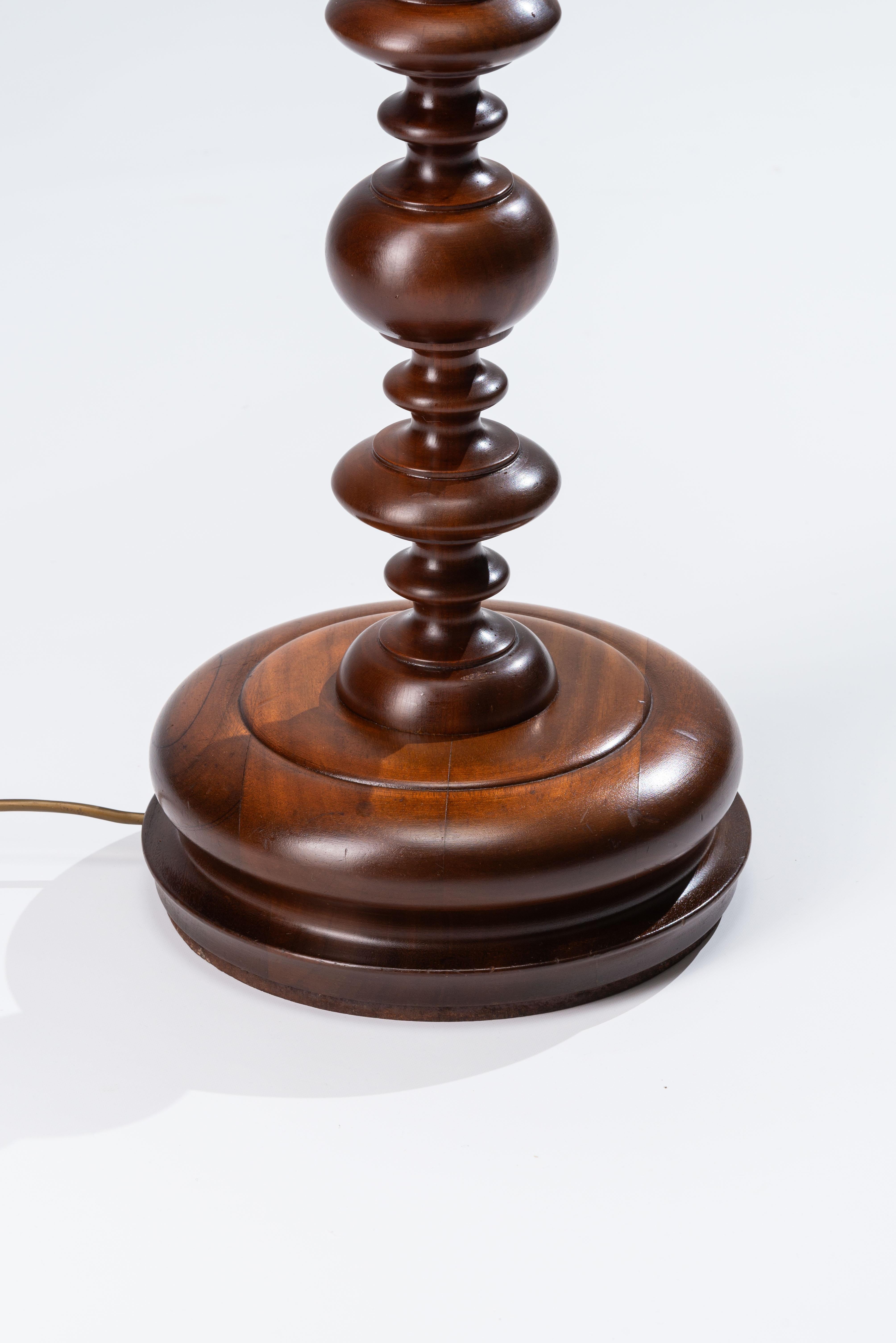 Lampada da terra decorativa a coste in vetro satinato Metà secolo Danimarca 1960 in vendita 1
