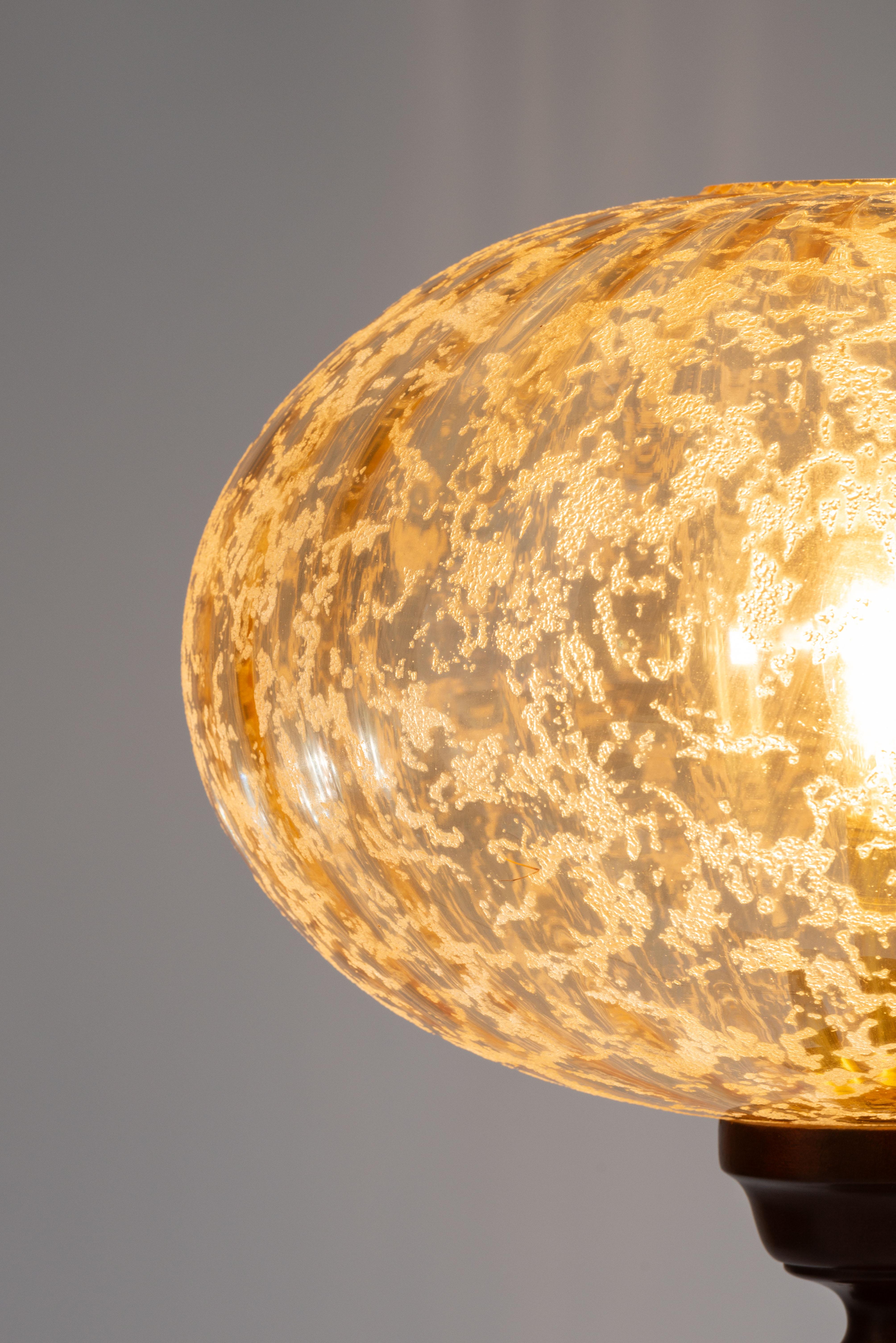Lampada da terra decorativa a coste in vetro satinato Metà secolo Danimarca 1960 in vendita 2