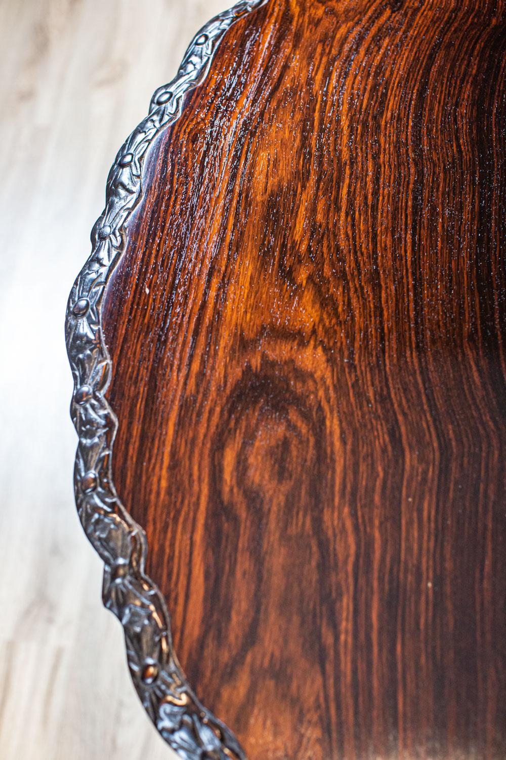 Decorative Rosewood Table from the Turn of the 19th and 20th Centuries For Sale 1