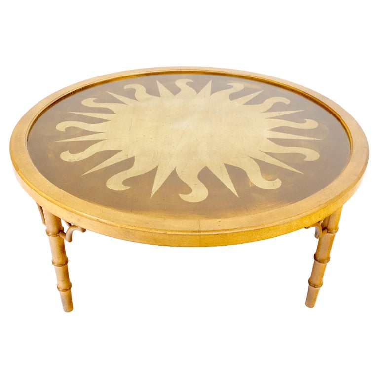 Dekorative Runde Faux Bambus Gold Leaf Sunburst Thema Top Couchtisch MINT  im Angebot bei 1stDibs Deutschland