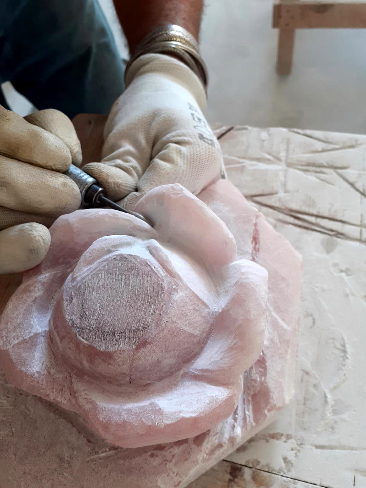 Decorative Sculpture Ornament Rose Blossom Solid Block Rose Quartz Hand Carved For Sale 2