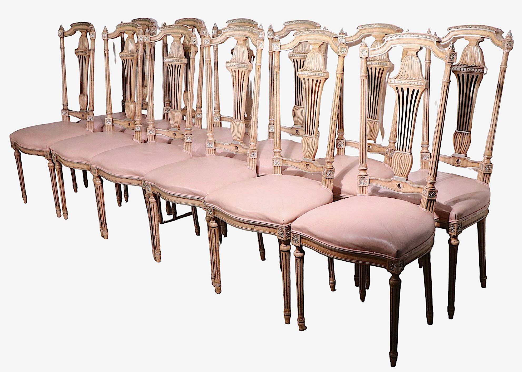 Decorative Set of 12 Italian Style Dining Chairs of Carved Wood and Leather For Sale 2