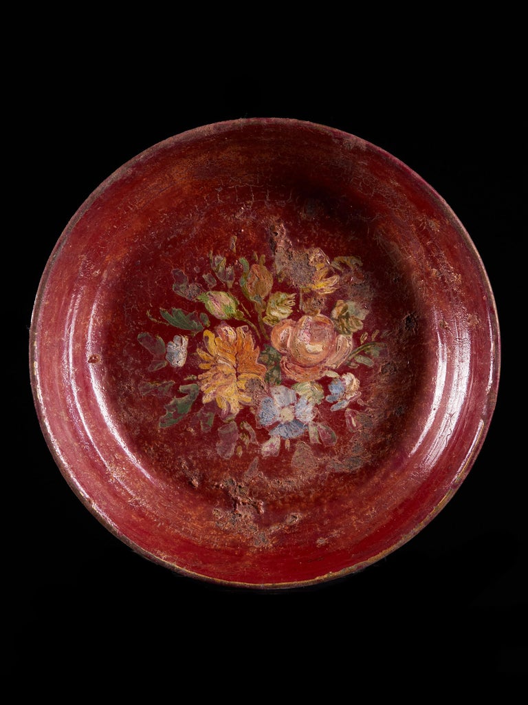 Decorative Set of 2 Charming Hand Painted Metal Plates For Sale at