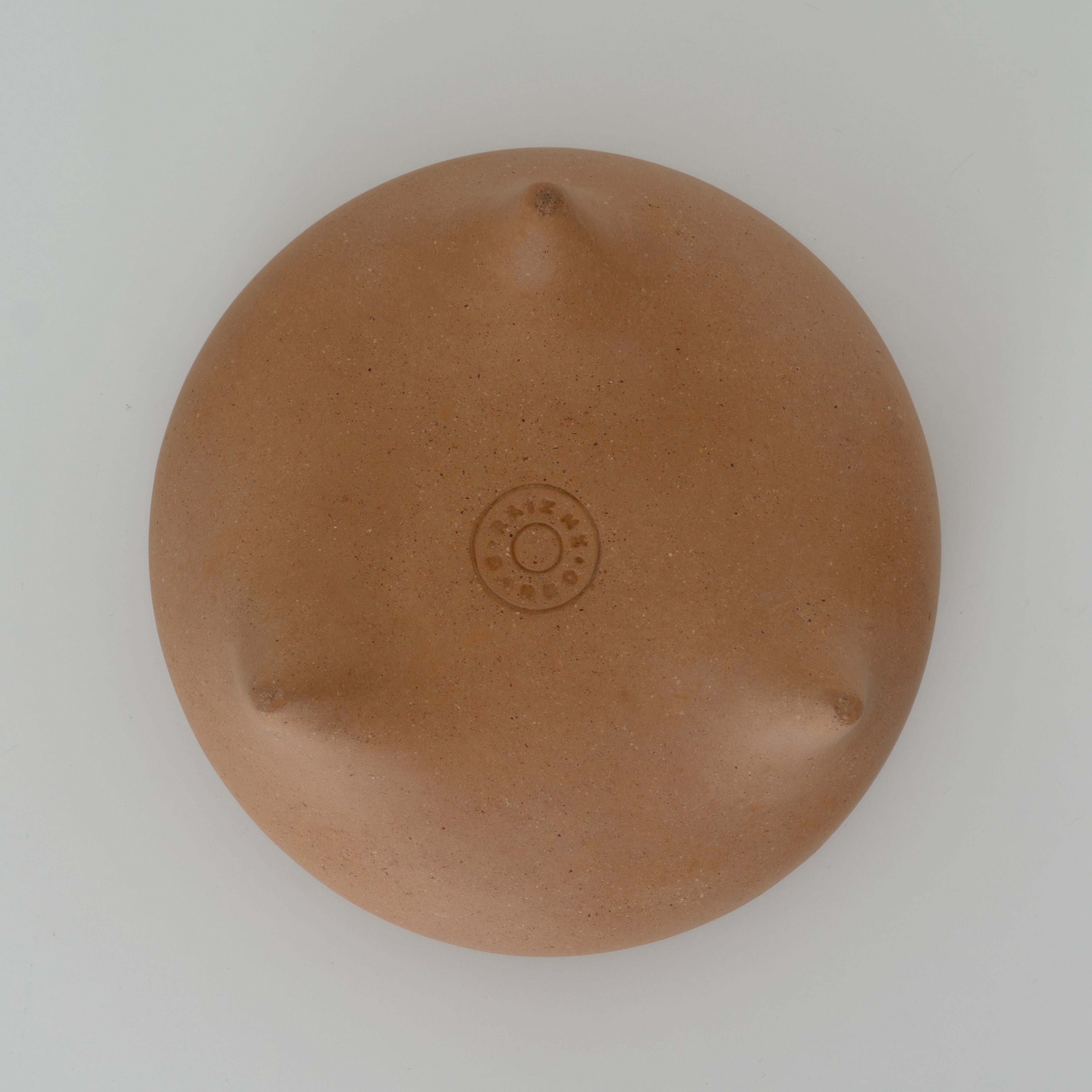 Decorative Set of 3 Clay Bowls Constantinos. Smooth Soft Clay Finish. By Raíz Mx For Sale 2