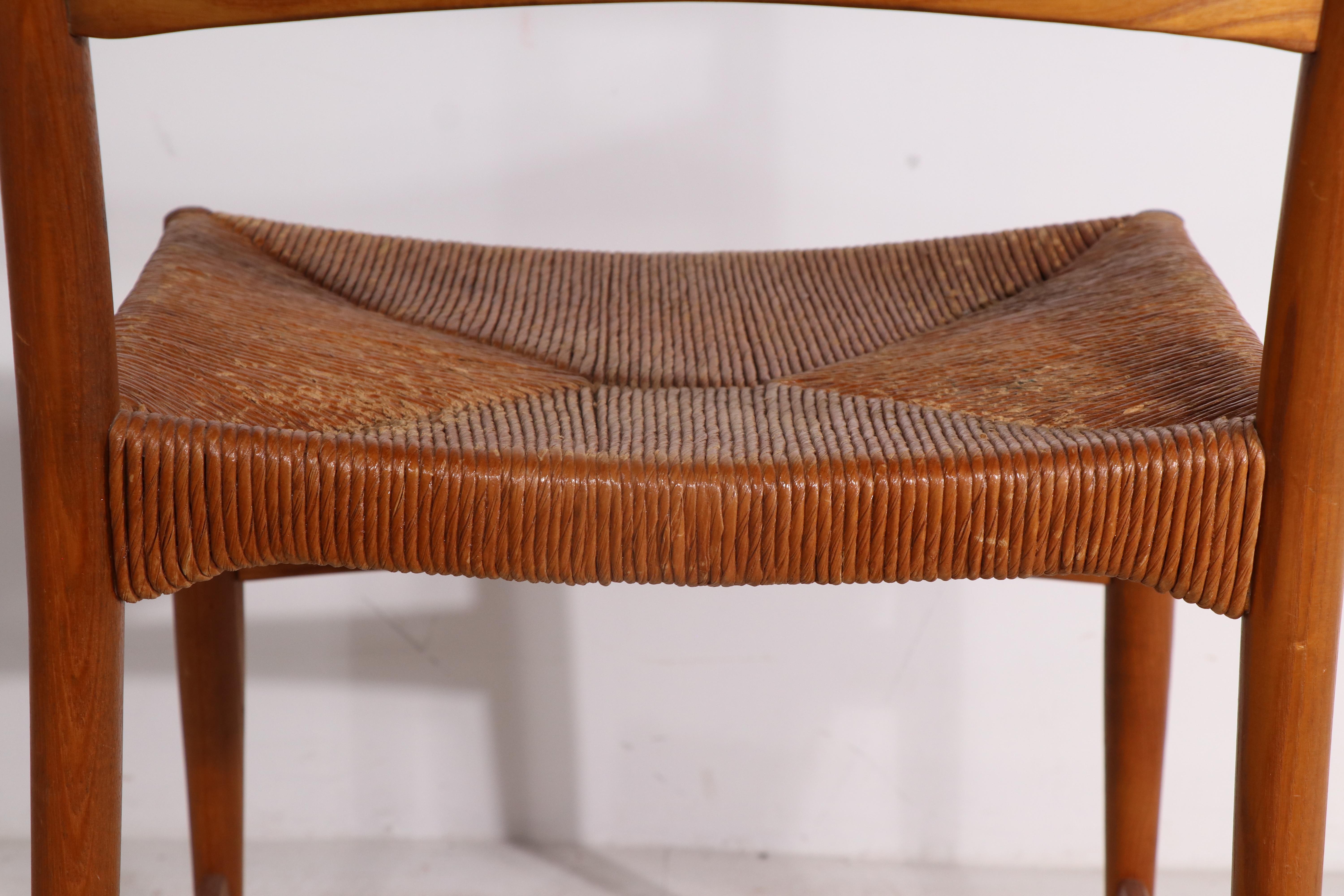 Decorative Side or Dining Chair by Paolo Buffa Made in Italy Ca. 1950’s For Sale 1