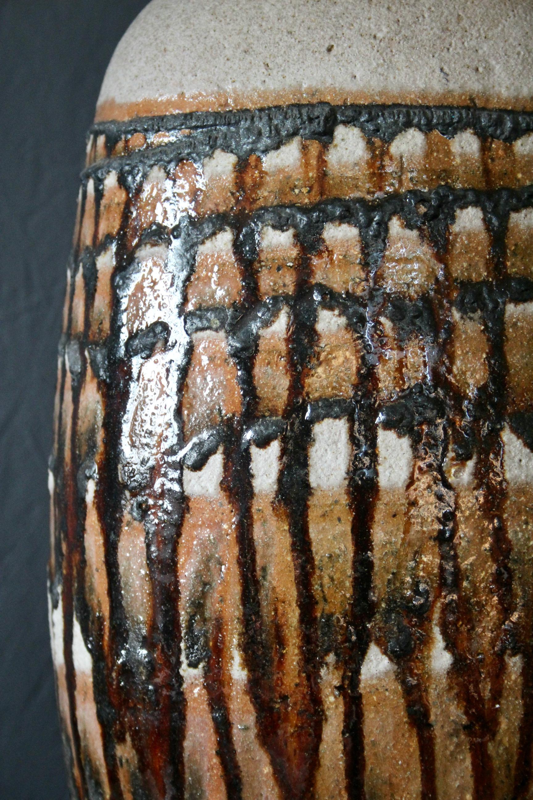 European Decorative signed ceramic vase For Sale