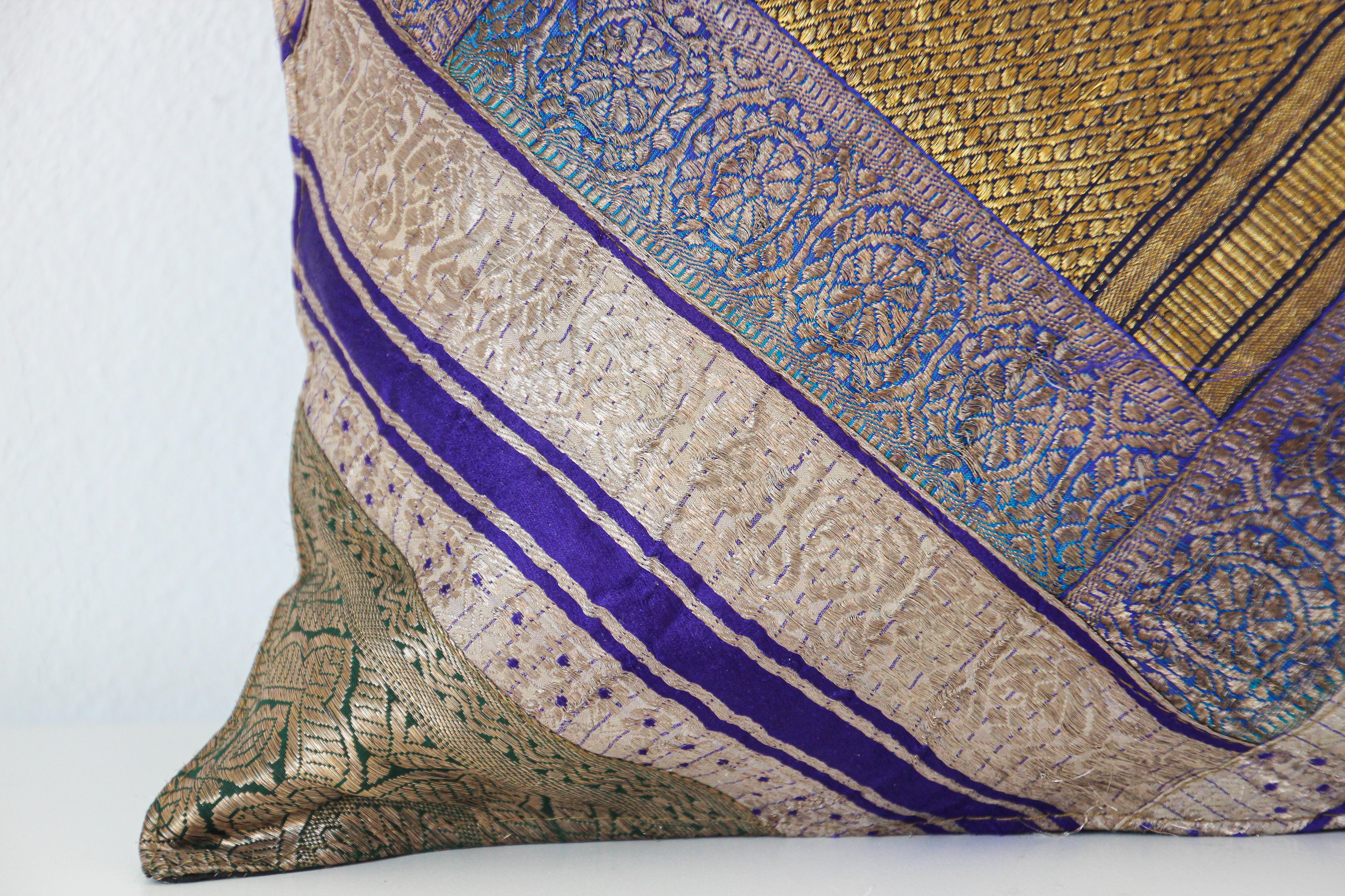 Decorative Silk Throw Pillow Made from Vintage Sari Borders, India In Good Condition In North Hollywood, CA