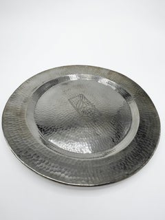 Assiette décorative en métal argenté de Josef Hoffmann pour Wiener Werkstatte Vie