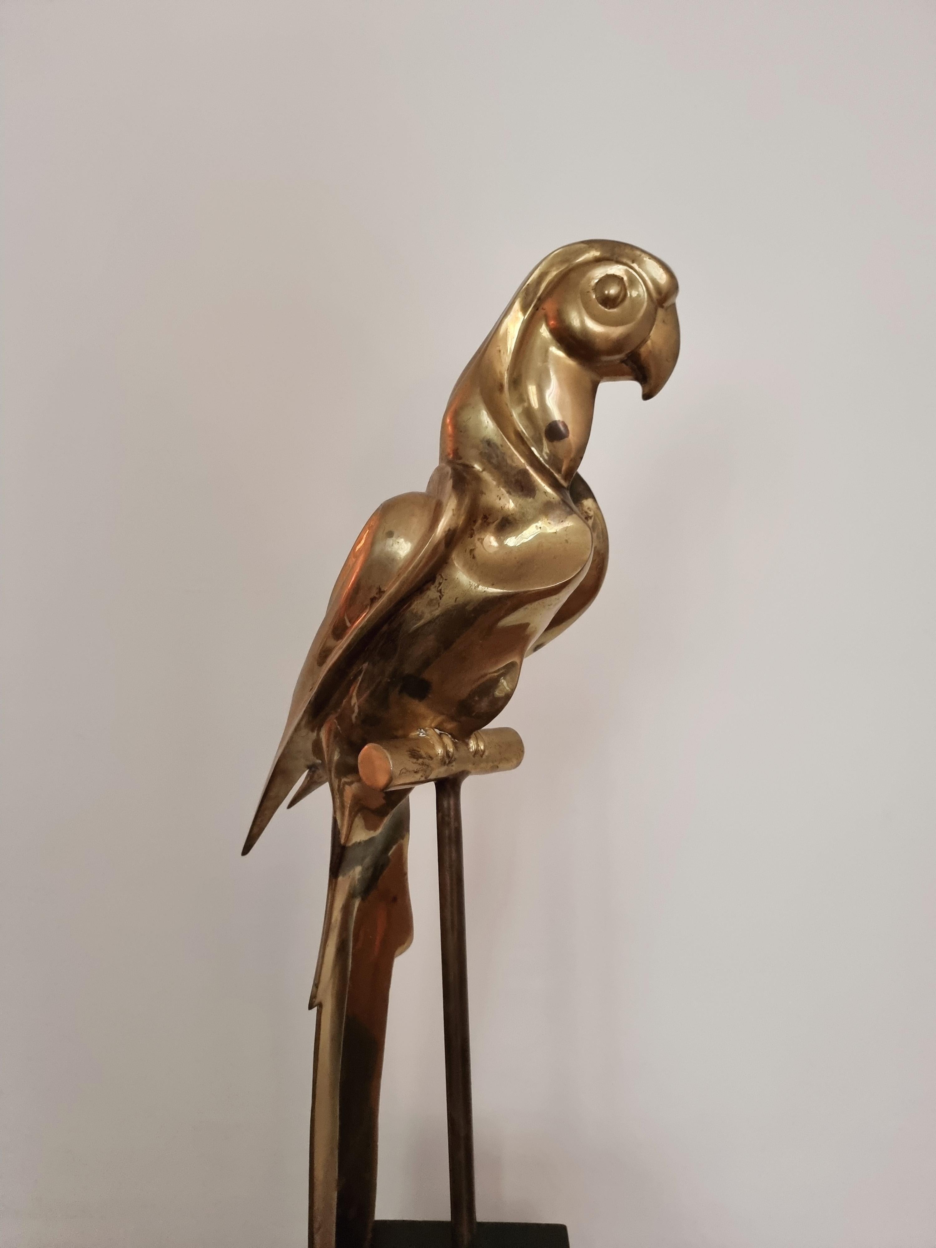 Hollywood Regency Decorative solid brass sculpture, parrot, 1970s Palm Beach- / Hollywood- Regency For Sale