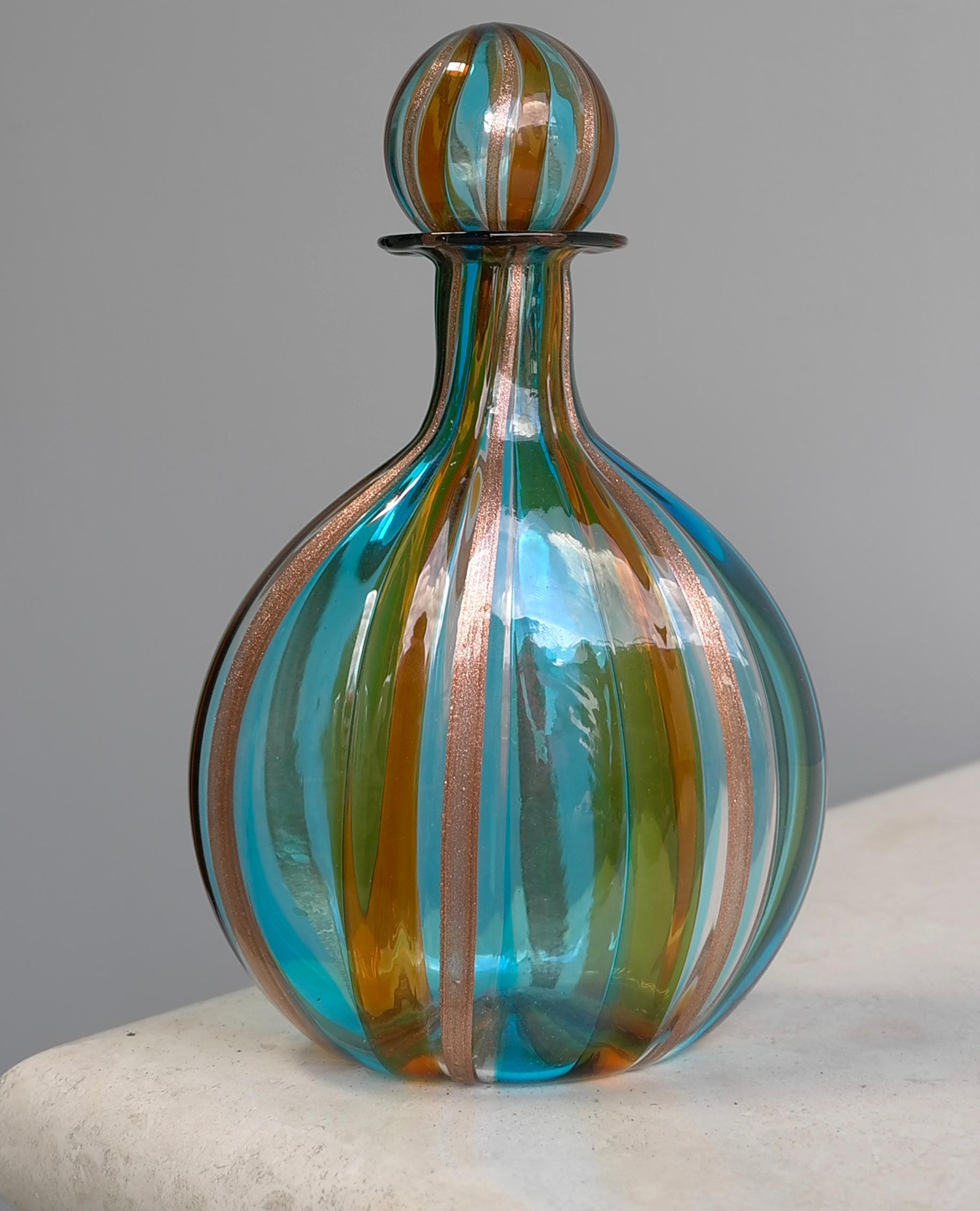Decanter per bottiglie in vetro di Murano, bottiglia in vetro vintage a righe a spirale, bottiglia con tappo, attr Gio Ponti