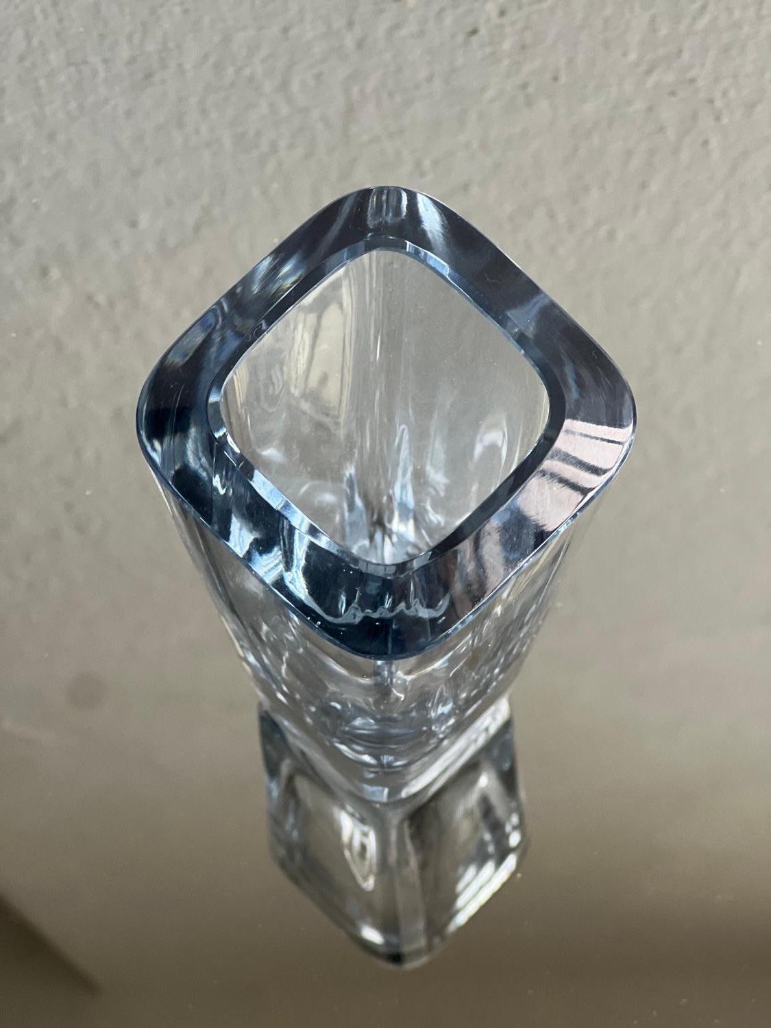 Decorative Swedish Vase, Clear Glass, Stromberg, Mid-Century Modern, Collectible For Sale 4
