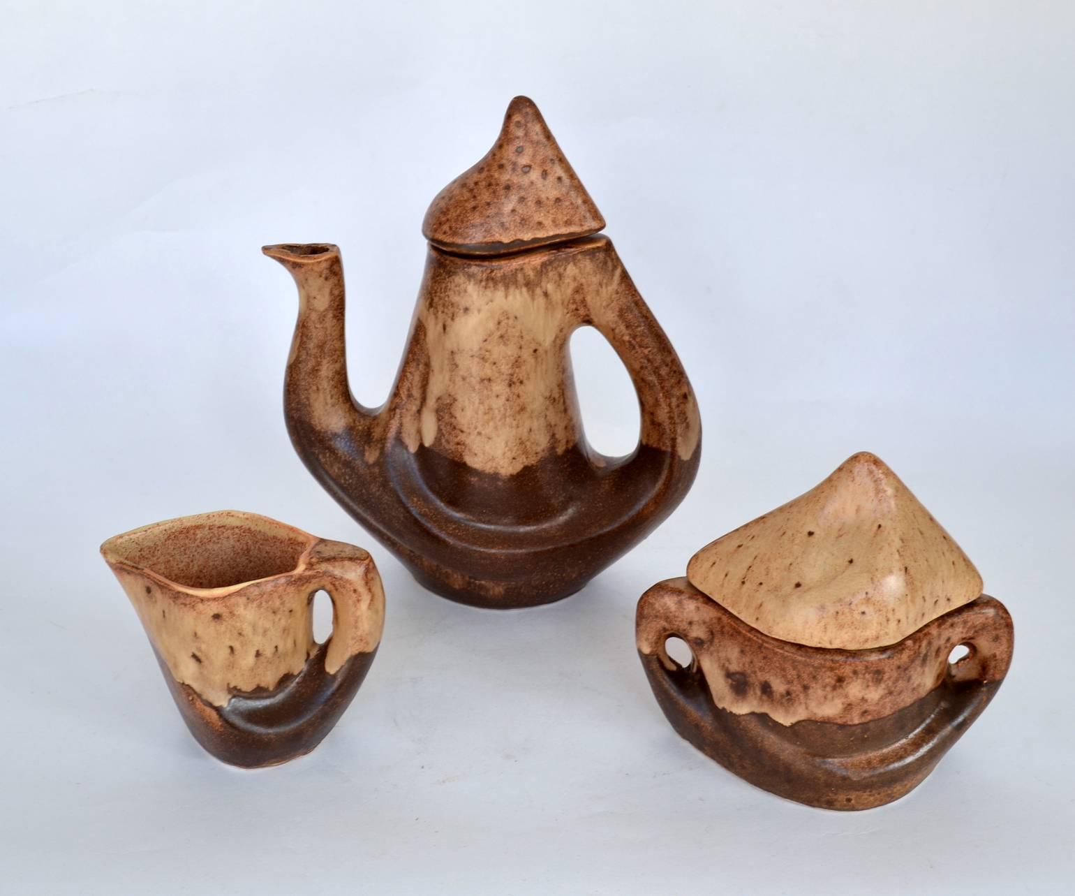 Vallauris Tea Set in Organic Shape Ceramic, France, 1970s In Excellent Condition For Sale In London, GB