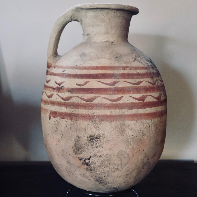 Ignacia is as beautiful as she is utilitarian. Vessels such as these were used to store water or as decorative pieces. Adorned with lightly hand painted details by local artisans in San Luis Potosí.

Discovered in a private home in the state of in
