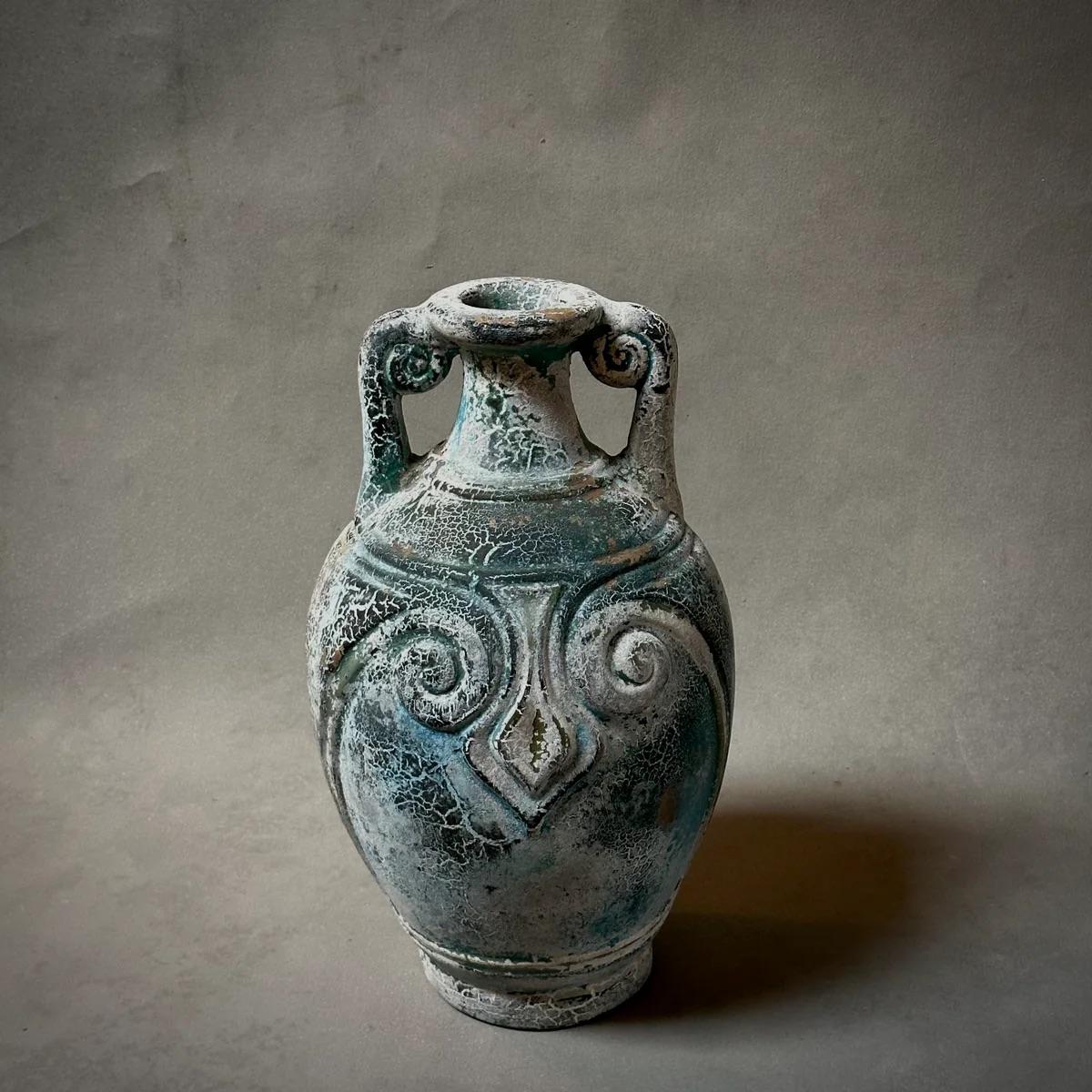 Vaso decorativo in terracotta proveniente dal Messico in vendita 1