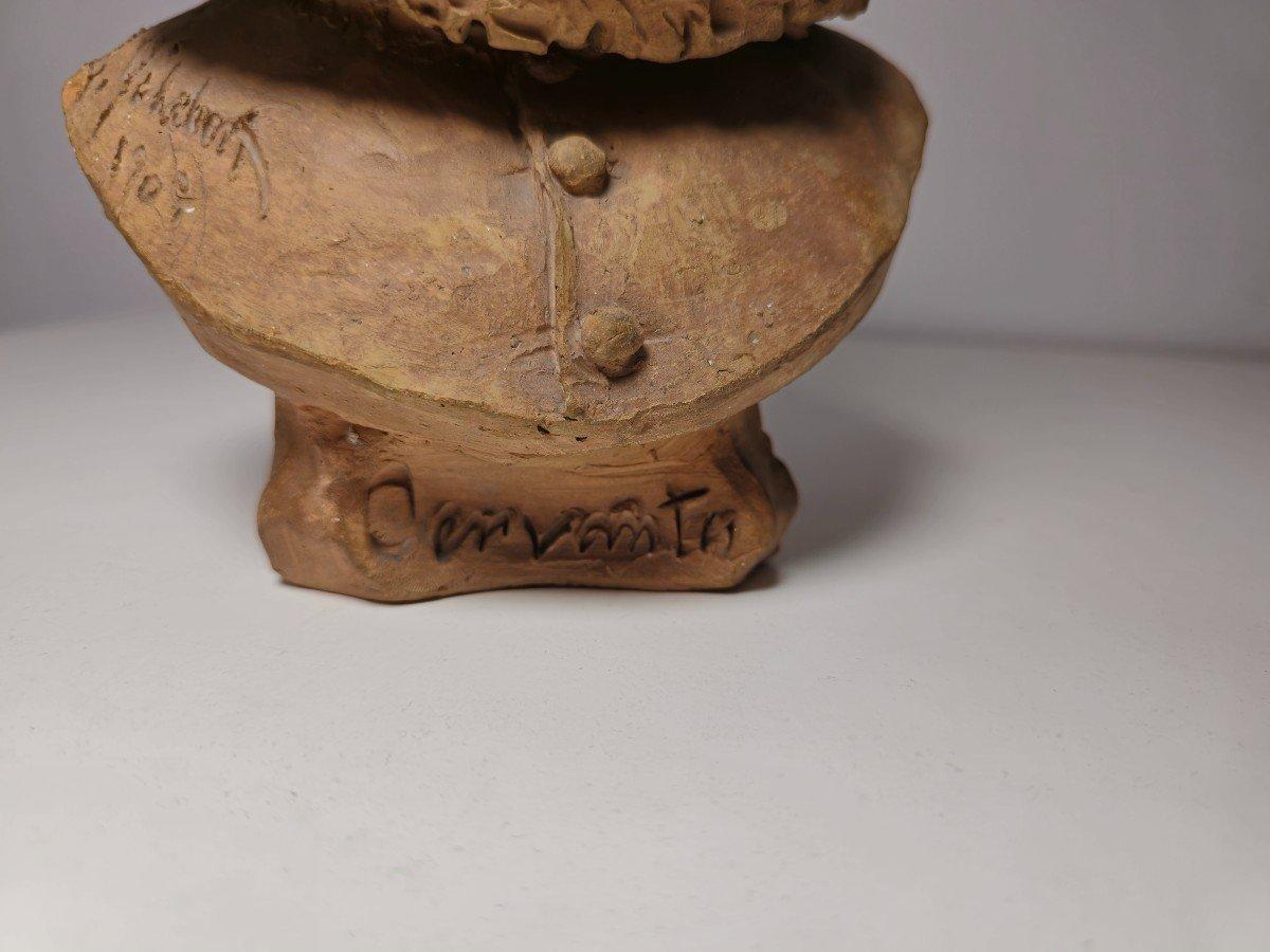 Busto decorativo di Cervantes in terracotta In condizioni buone in vendita a Madrid, ES