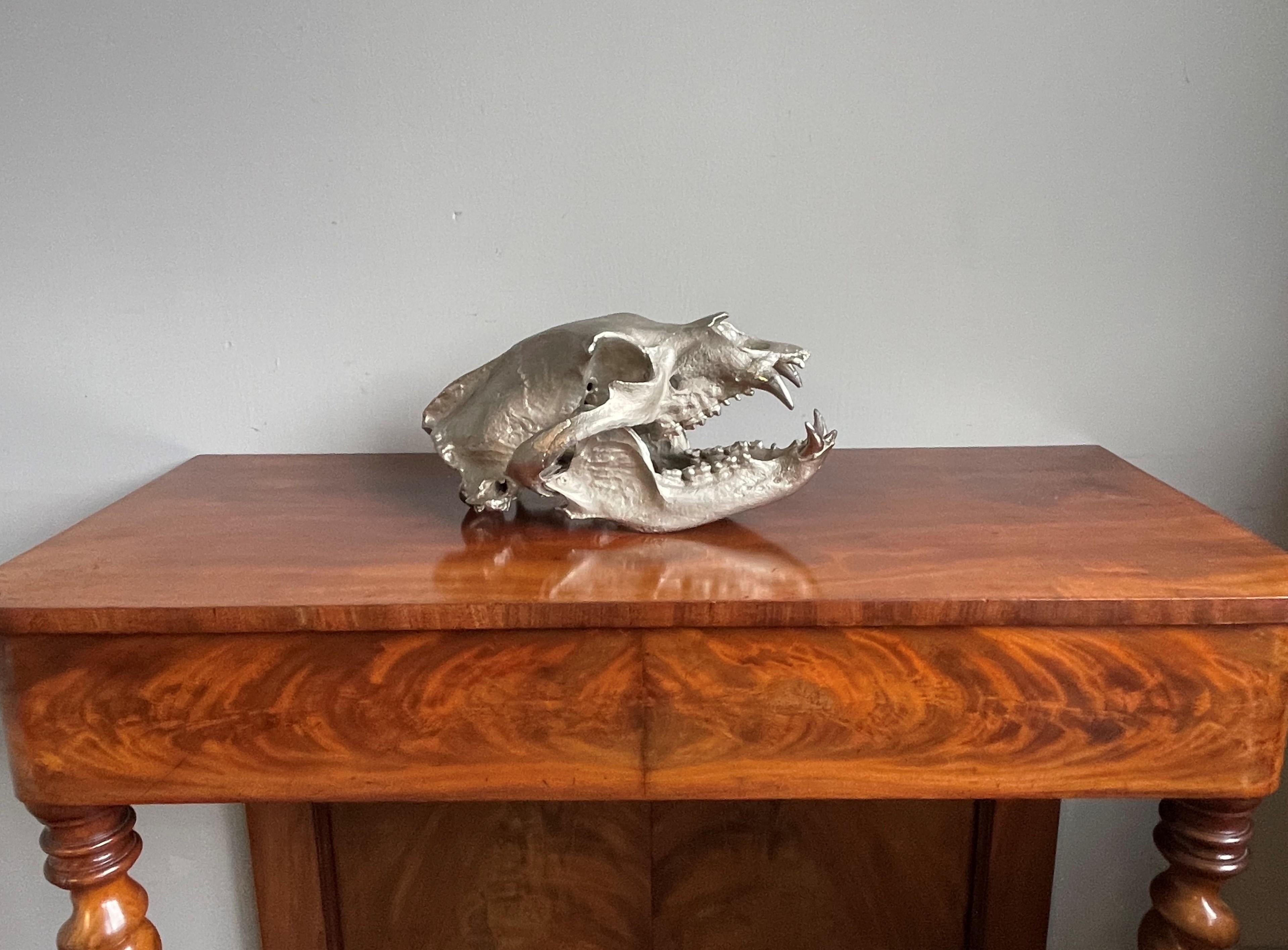 Metal Decorative & Top Quality Made, Matt Chrome Painted Bronze Bear Skull Sculpture For Sale