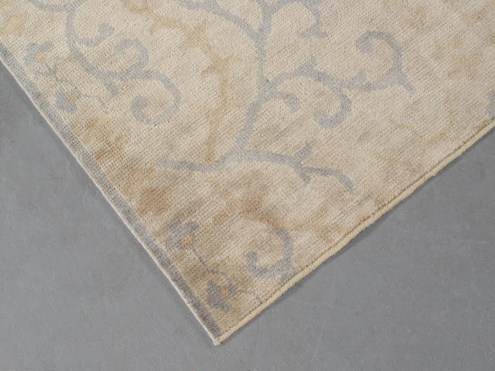 Turkish Decorative Transitional Ottoman Runner with a Chinese Motif For Sale