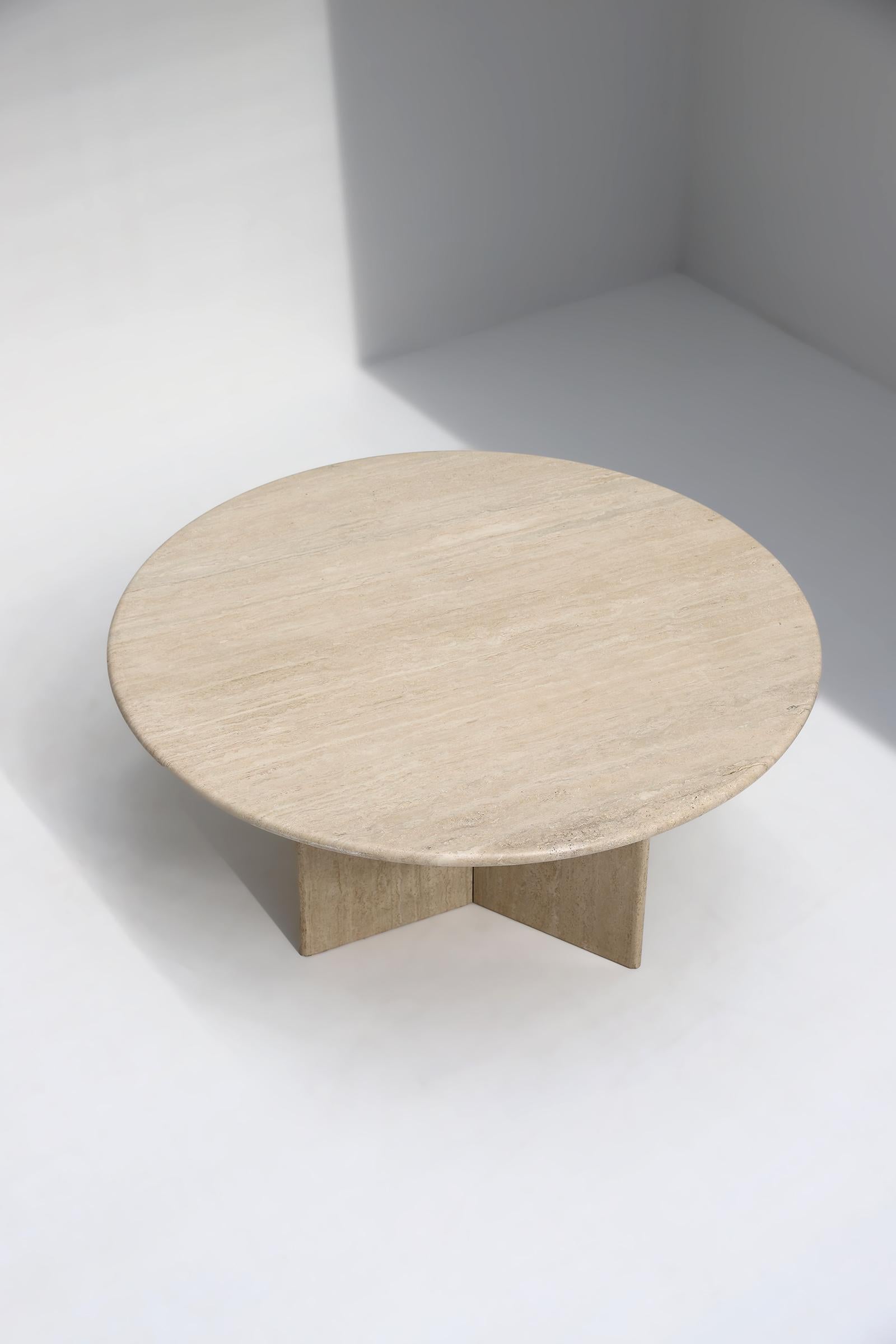 Late 20th Century Decorative Travertine Dining Table Designed in the 1970s