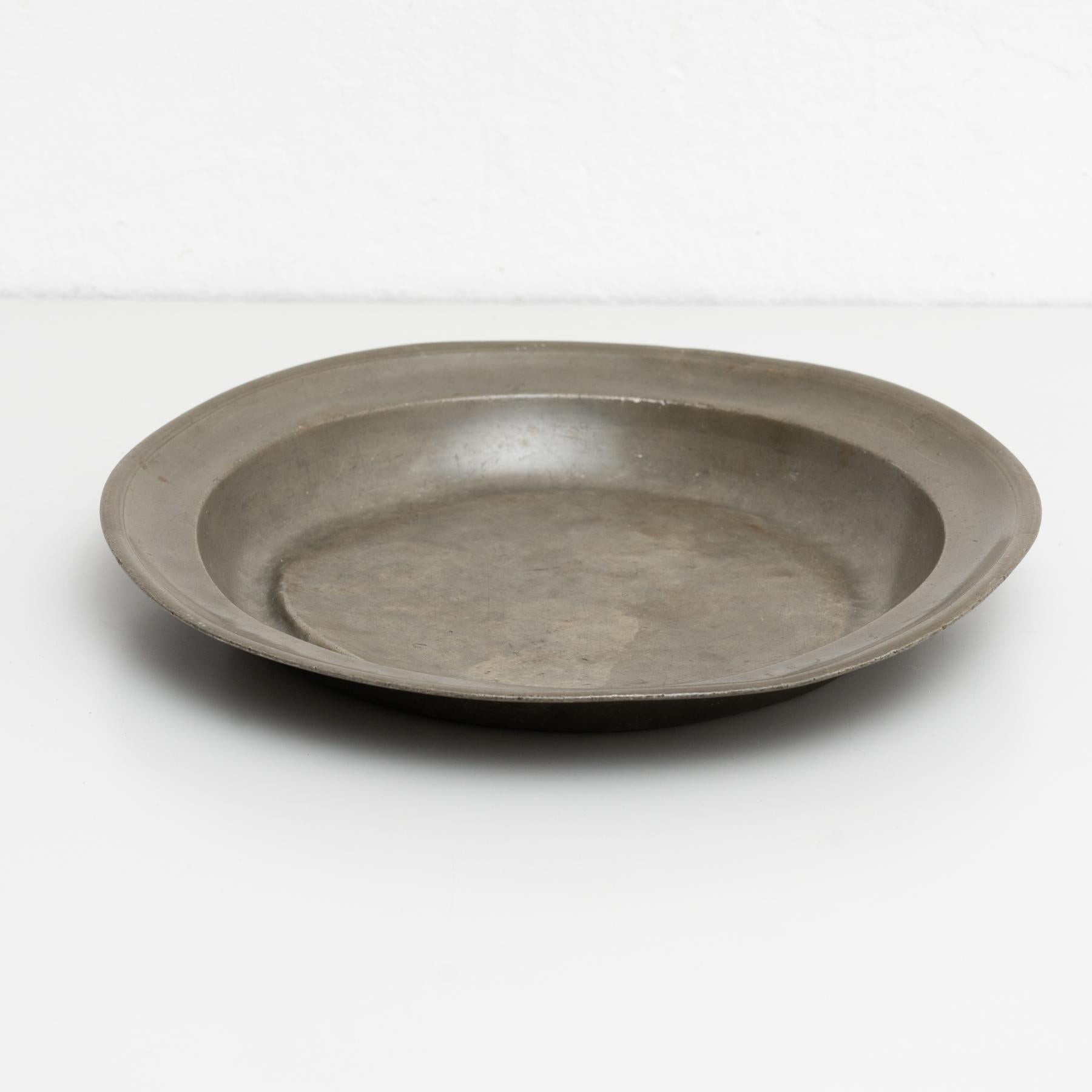 Decorative tray, by an unknown designer.  Manufactured in Spain, circa 1950.  In good original condition, with minor wear consistent with age and use, preserving a beautiful patina.  Materials: earthenware.