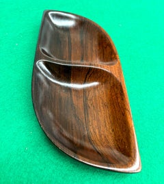 Bandeja decorativa de madera dura de Jean Gillon, años 60