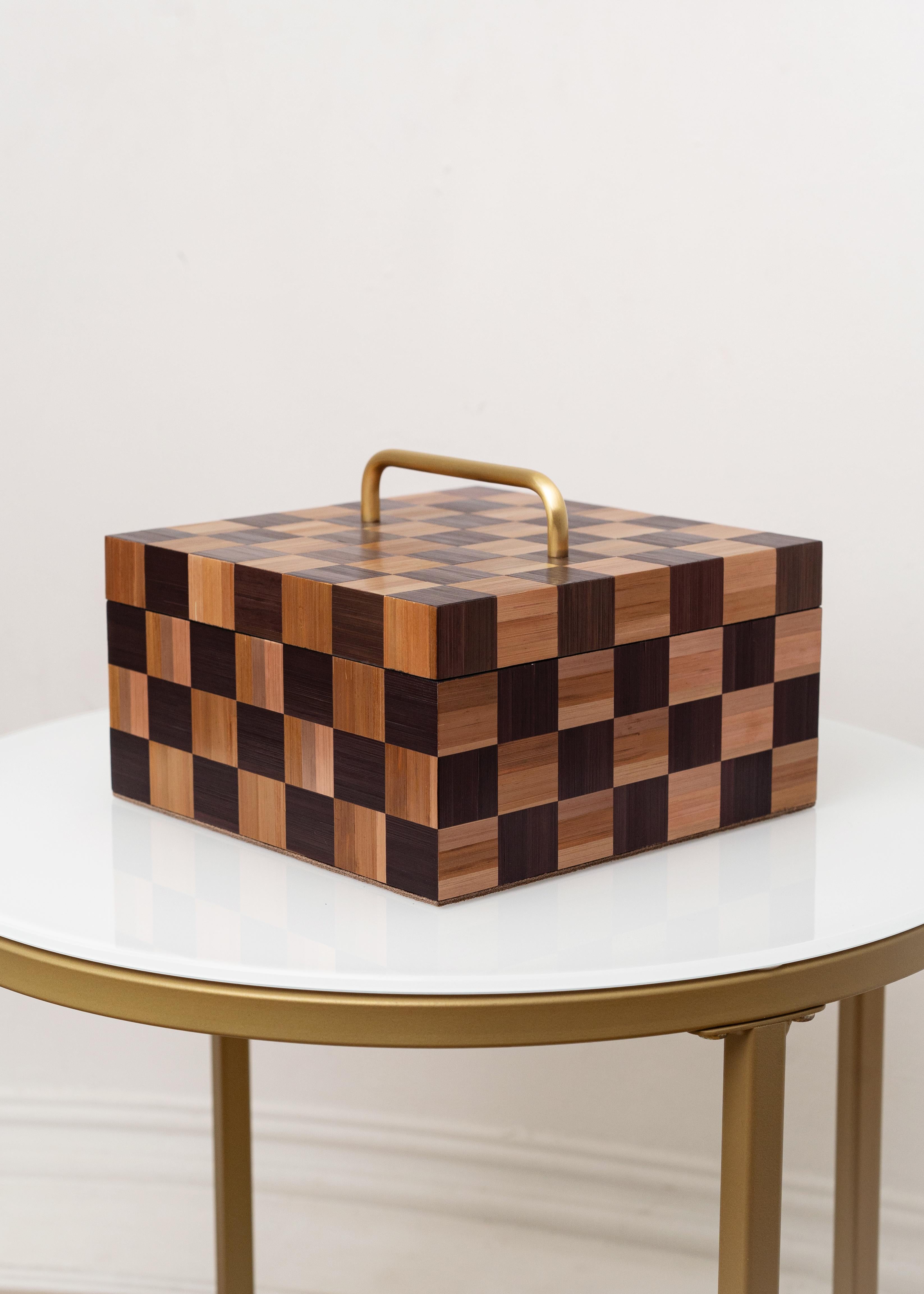 Caja del Tesoro Decorativa con Marquetería de Paja Artesanal Beige Marrón a Cuadros Siglo XXI y contemporáneo en venta