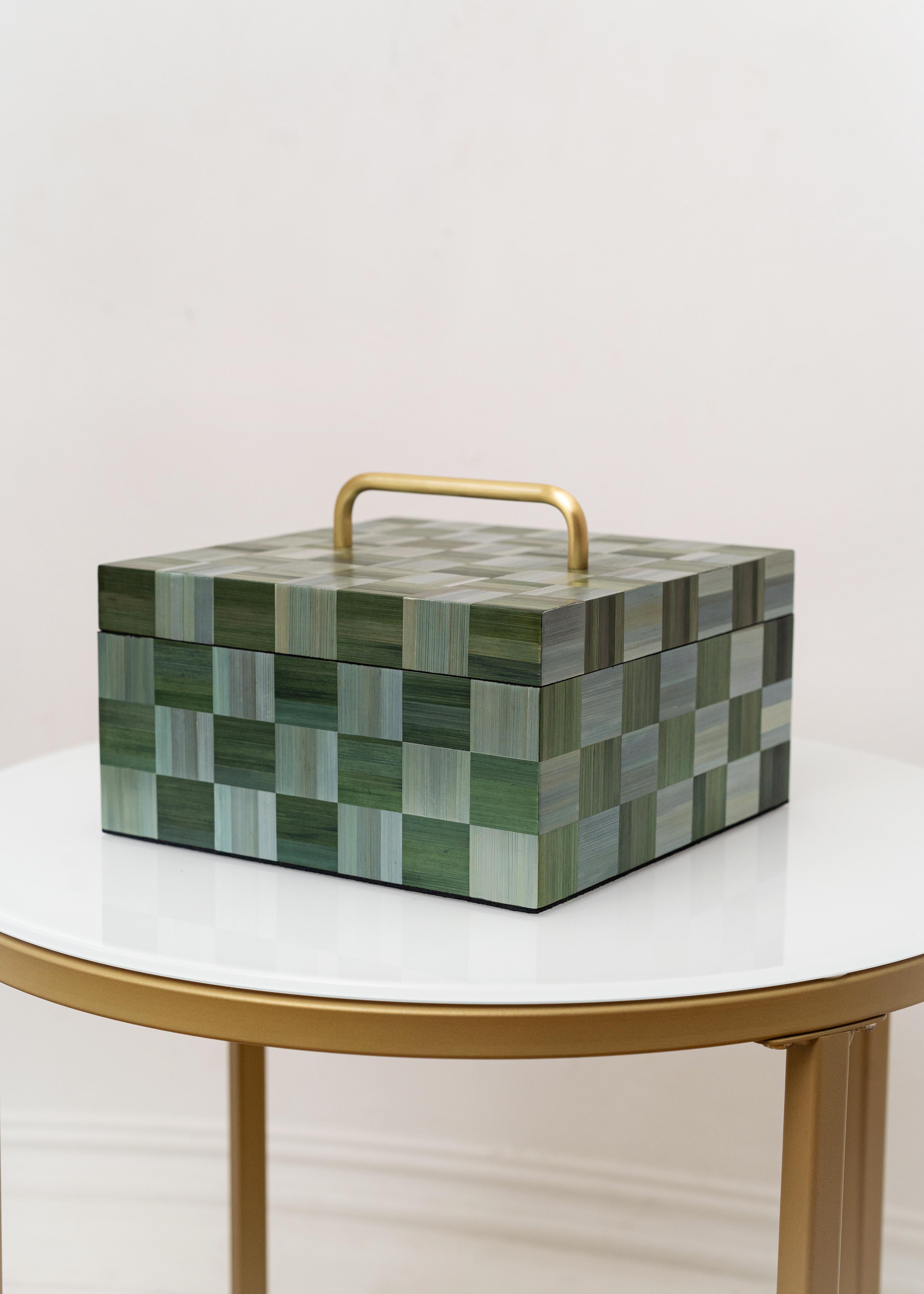 Arts and Crafts Decorative Treasure Box with Green Teal Checkerboard Straw Marquetry Artisanal For Sale