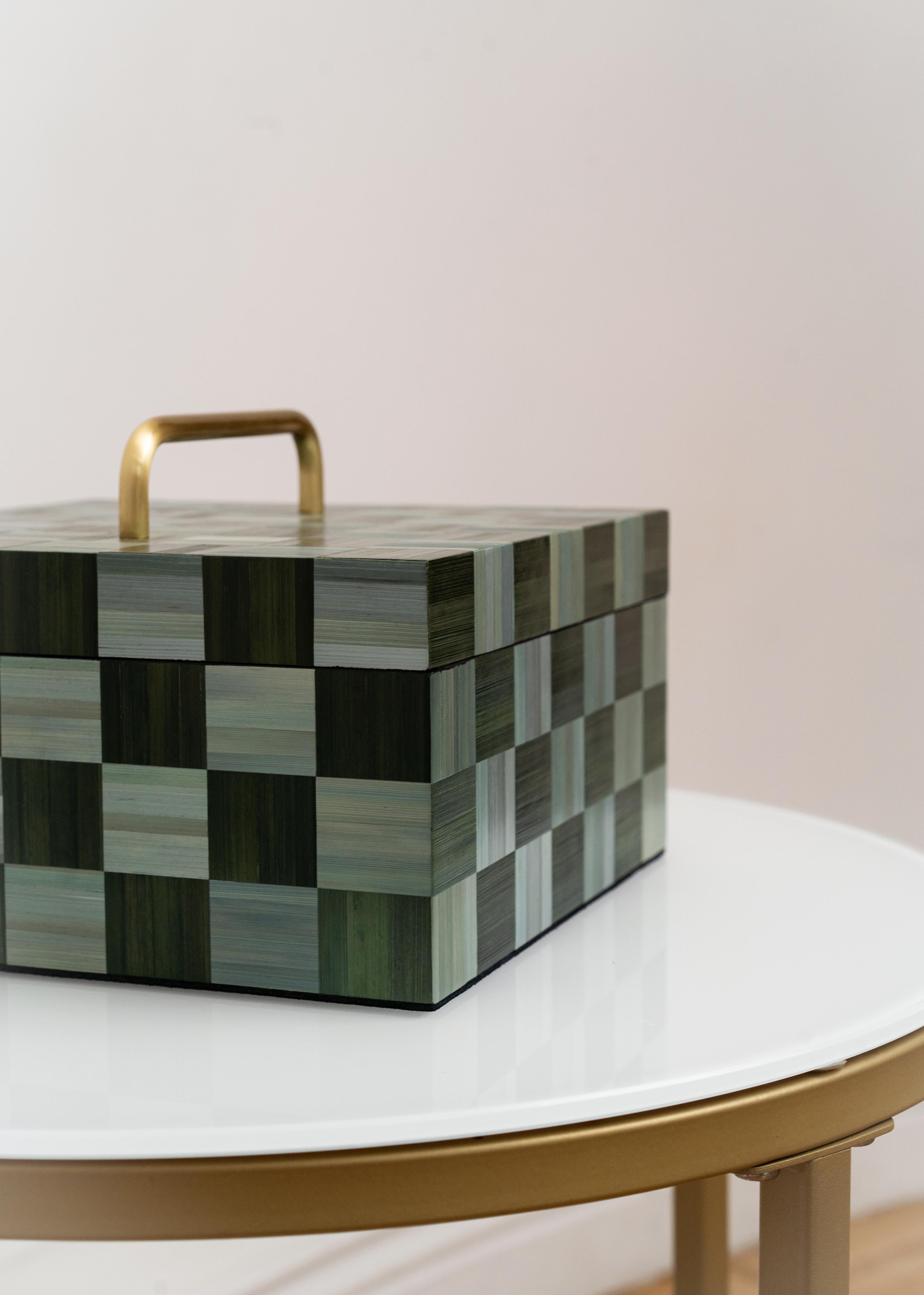 Inlay Decorative Treasure Box with Green Teal Checkerboard Straw Marquetry Artisanal For Sale