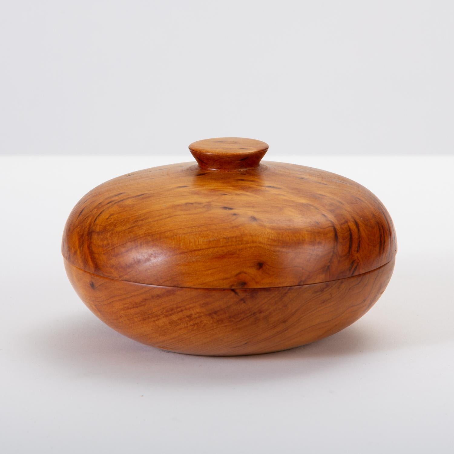Decorative Turned Wood Bowl With Lid From New Zealand For Sale At