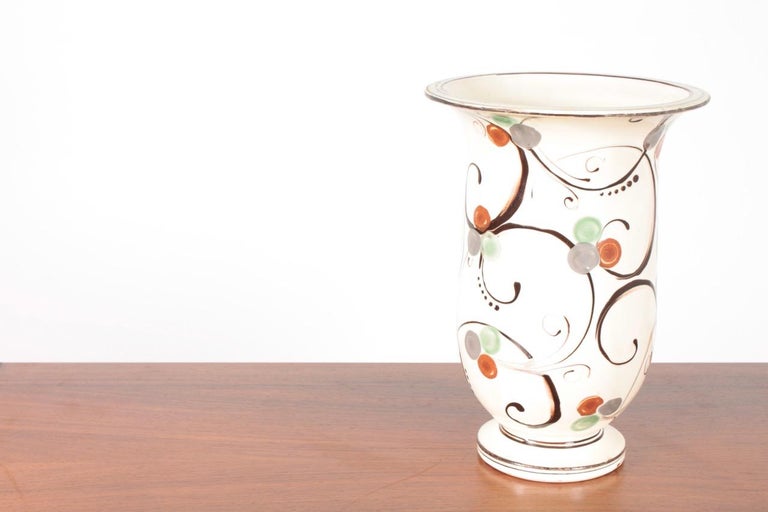 Decorative Vase in Ceramic by Kähler, 1940s, Danish Design, Midcentury In Excellent Condition For Sale In Lejre, DK