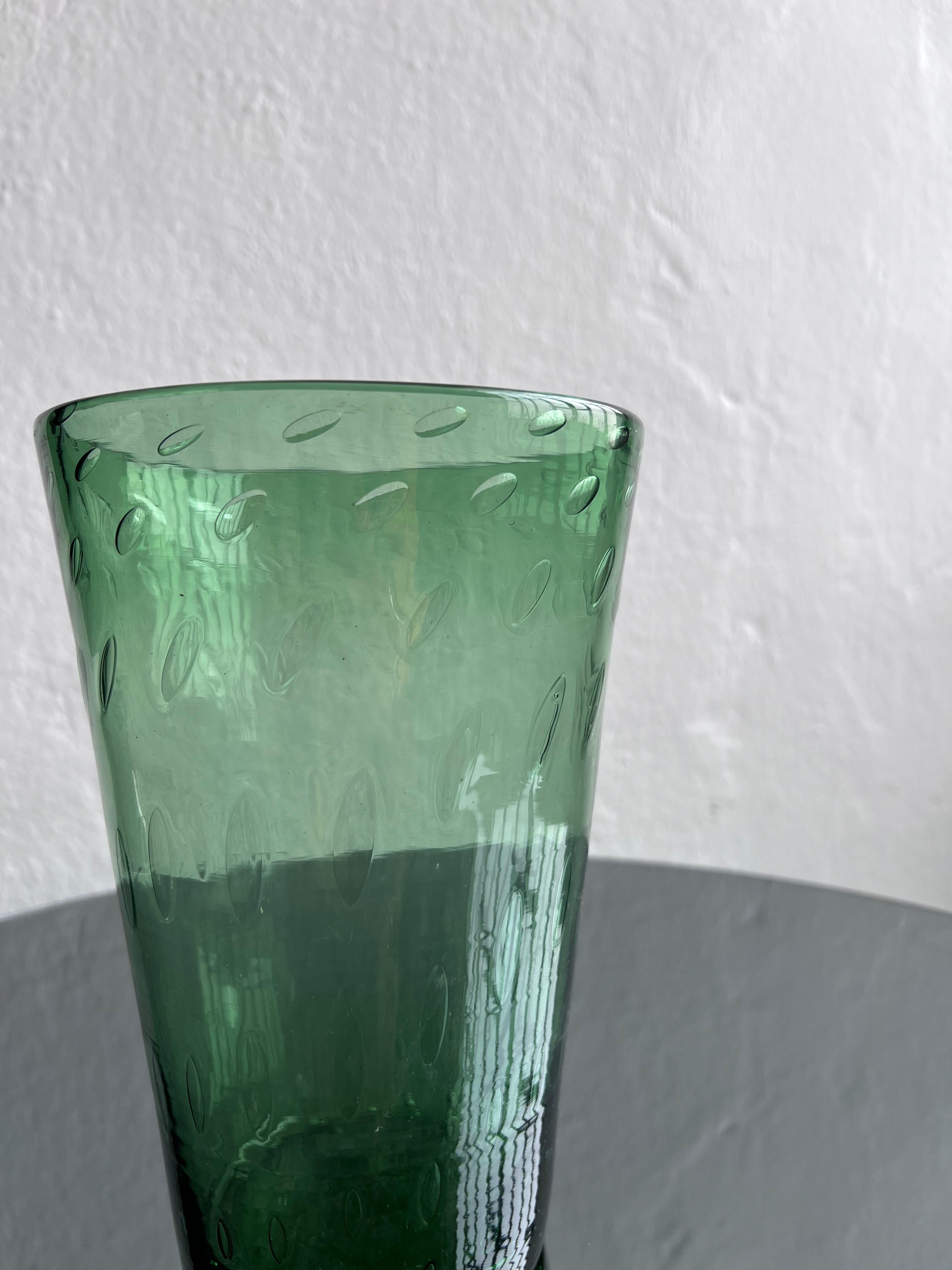 Vaso decorativo in vetro Bullicante Verde, Vetrerie di Empoli, Design Italiano In condizioni buone in vendita a Milano, IT