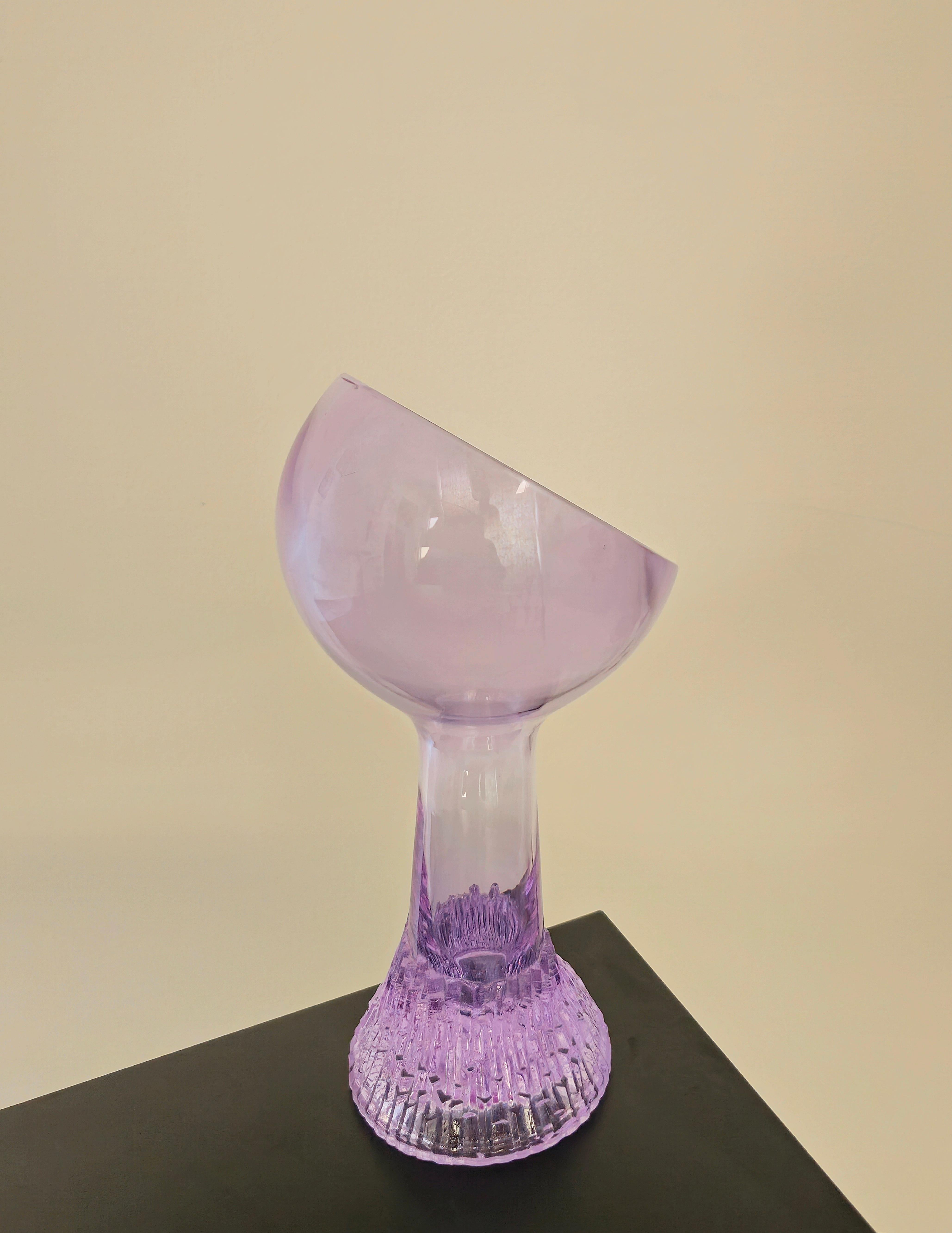 20ième siècle Vase décoratif Alessandrite Verre Lilas Design moderne du milieu du siècle Italie 70 en vente
