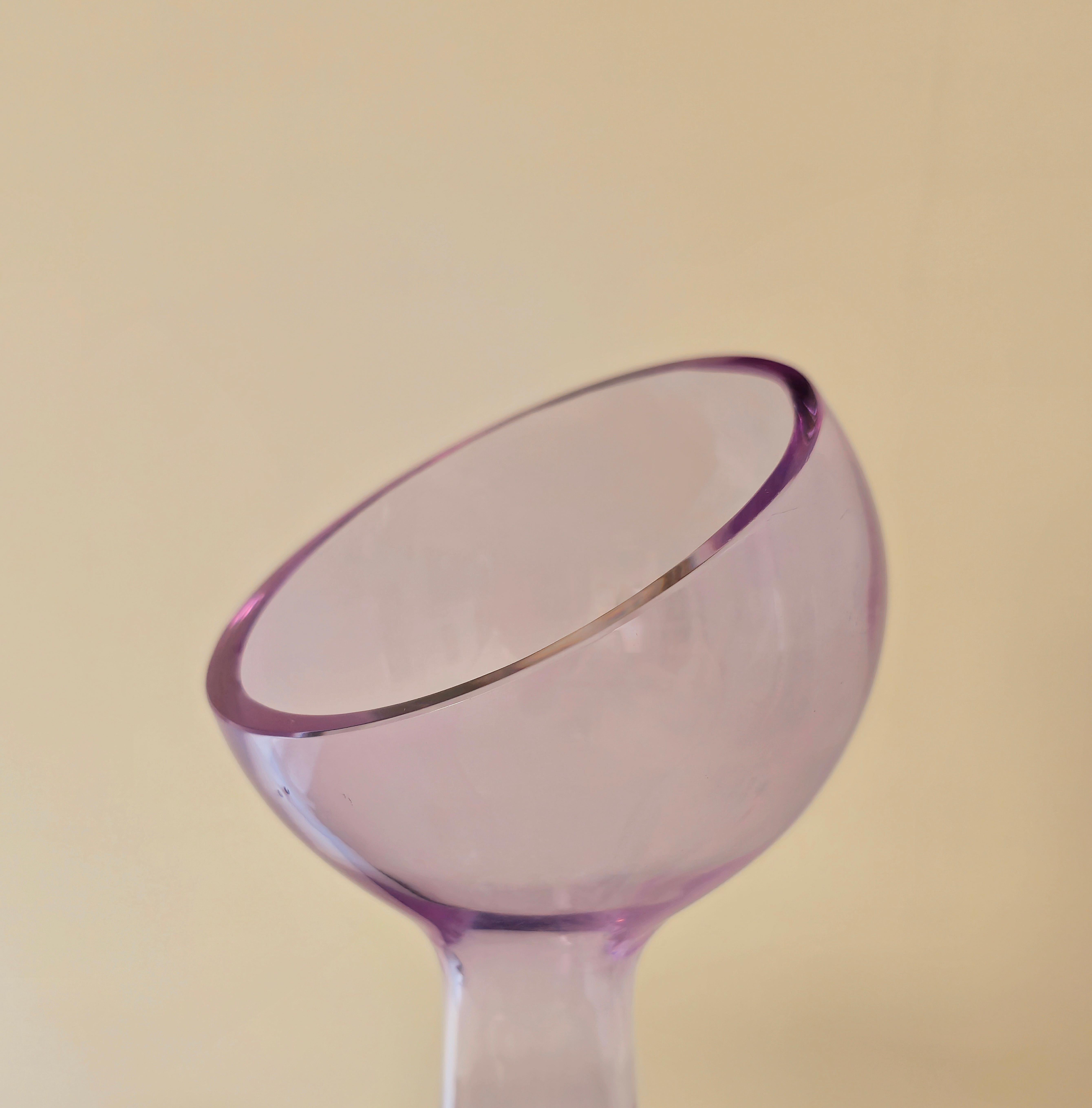 Vase décoratif Alessandrite Verre Lilas Design moderne du milieu du siècle Italie 70 en vente 1