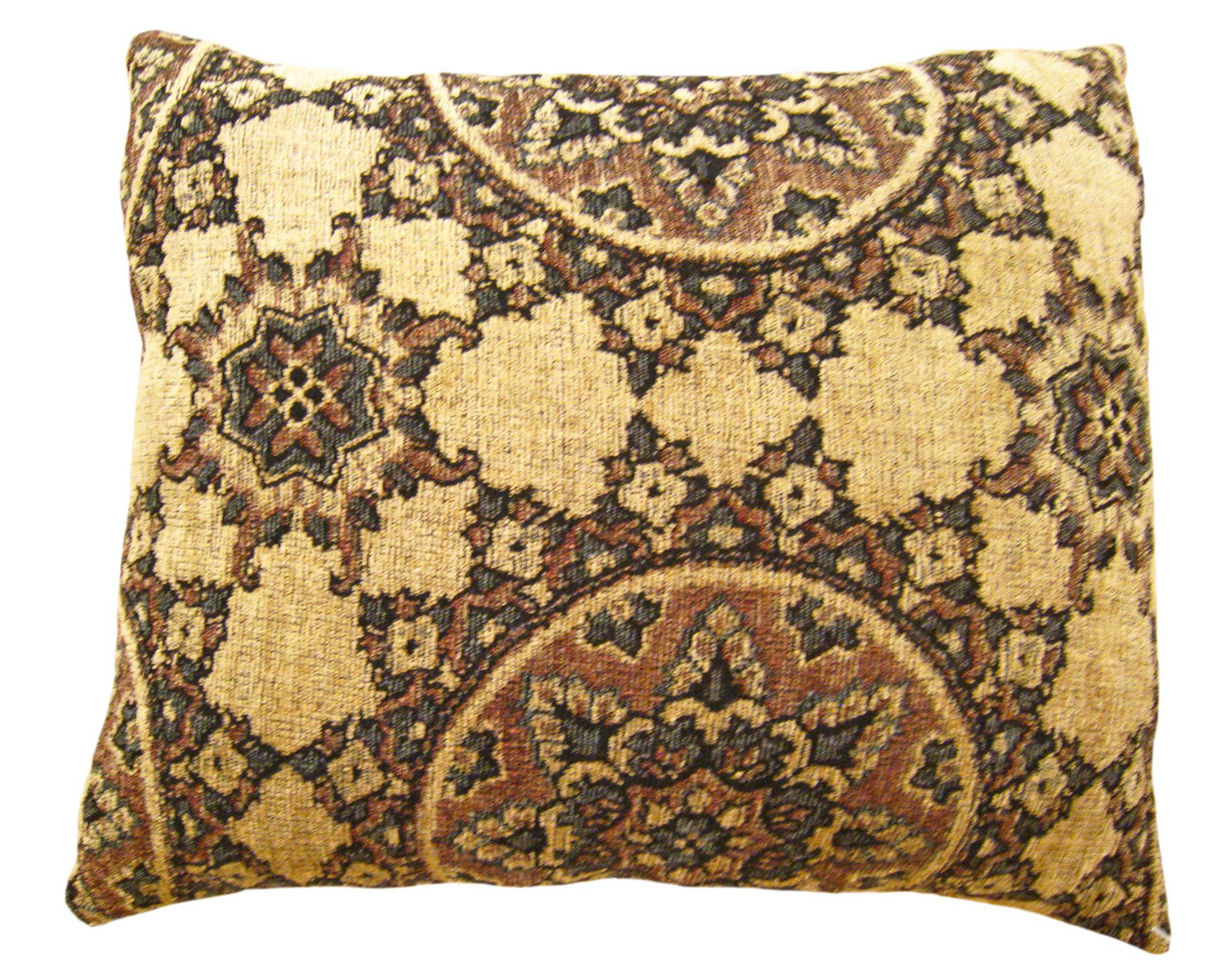Vintage American Taperstry Circle Rug Pillow ; size 20” x 18”.

A vintage decorative pillow with circles design motif in a brown central field, size 20” x 18”. This lovely decorative pillow features an antique rug on front which is characterized by