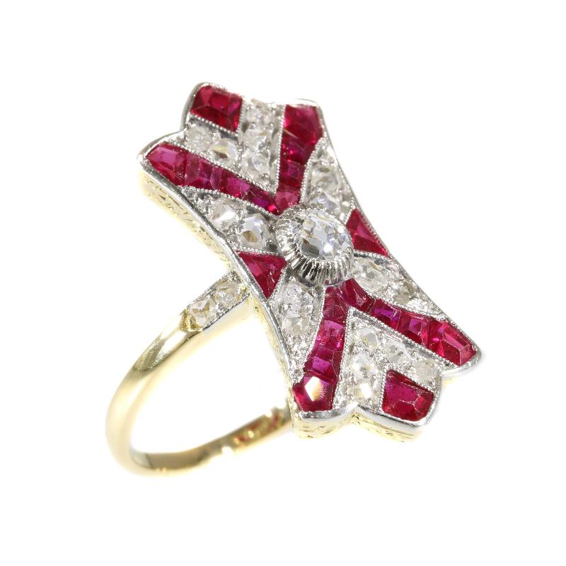 Decorative Vintage Art Deco Ruby and Diamond Engagement Ring 2