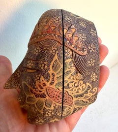Cajita decorativa para baratijas con forma de máscara de madera, de estilo batik javanés vintage y arte popular