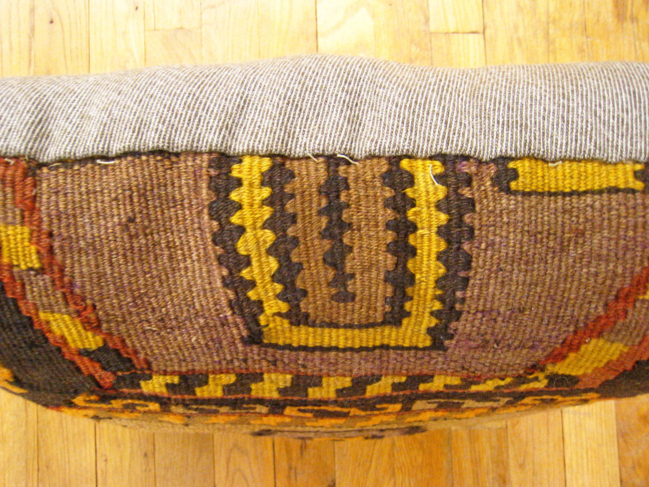 Decorative Vintage Turkish Kilim Rug Pillow with Geometric Abstracts In Good Condition For Sale In New York, NY