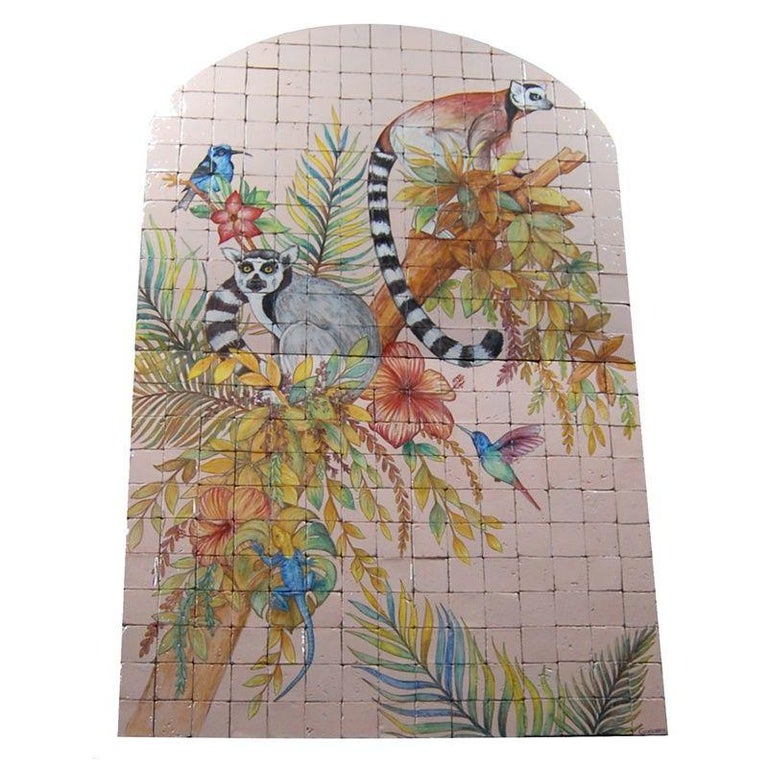 Decorative Wall Hand Painted Artisanal Tiles with Lemurs from the 20th Century In Excellent Condition For Sale In Madrid, ES