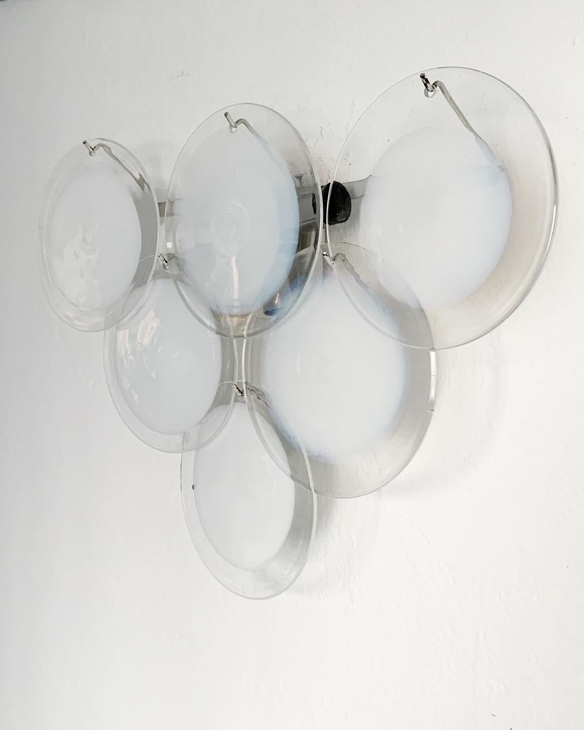 Decorative  Wall Lamps by Vistosi in Clear and White Murano Glass hand made 1970 For Sale 8