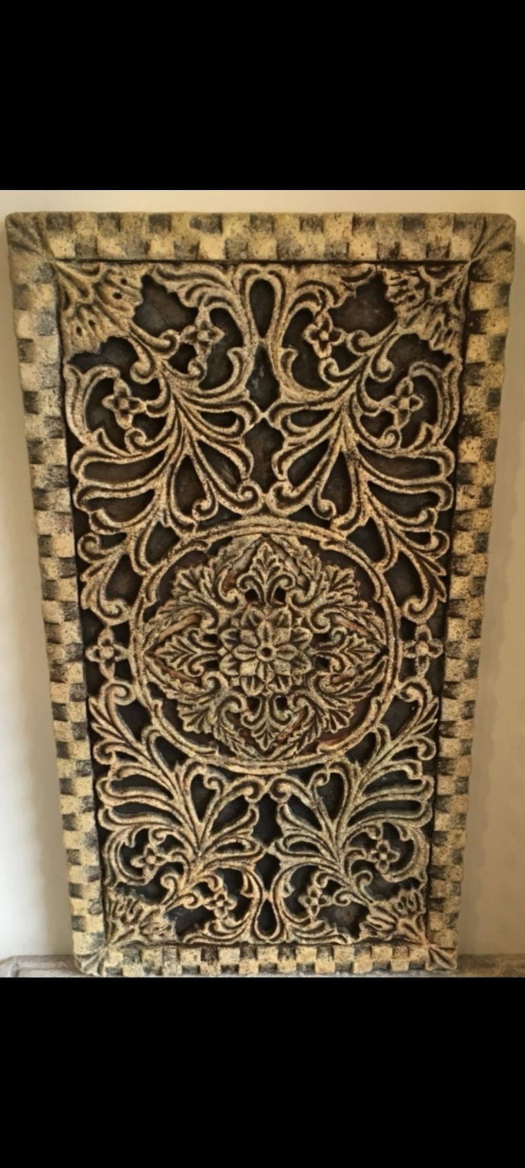 Dekorative Wand Material Wandkunst Reclaimed Hand Carved Inlaid Stone Panel (Handgeschnitzt) im Angebot
