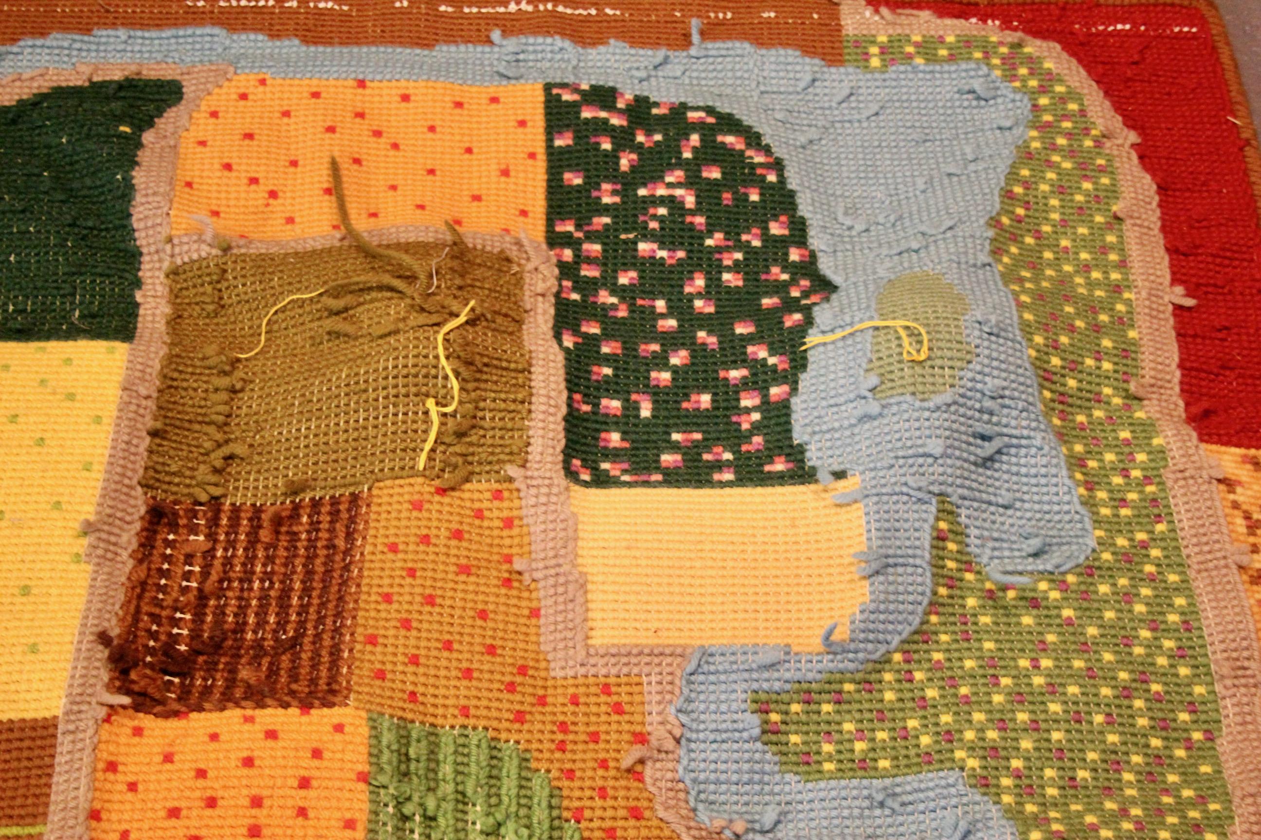 Dekorativer Wandteppich (Ende des 20. Jahrhunderts) im Angebot