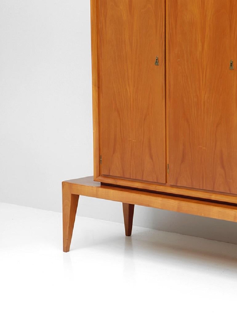 mid-century decorative Walnut Cabinet 1950s For Sale 3