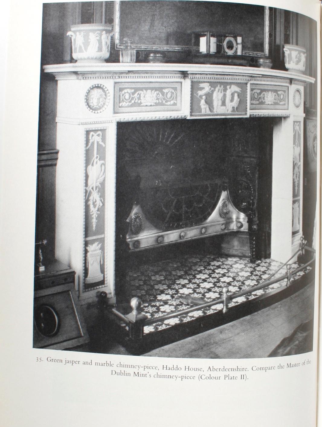 Dekoratives Wedgwood-Sessel von Alison Kelly, 1. Auflage im Angebot 3