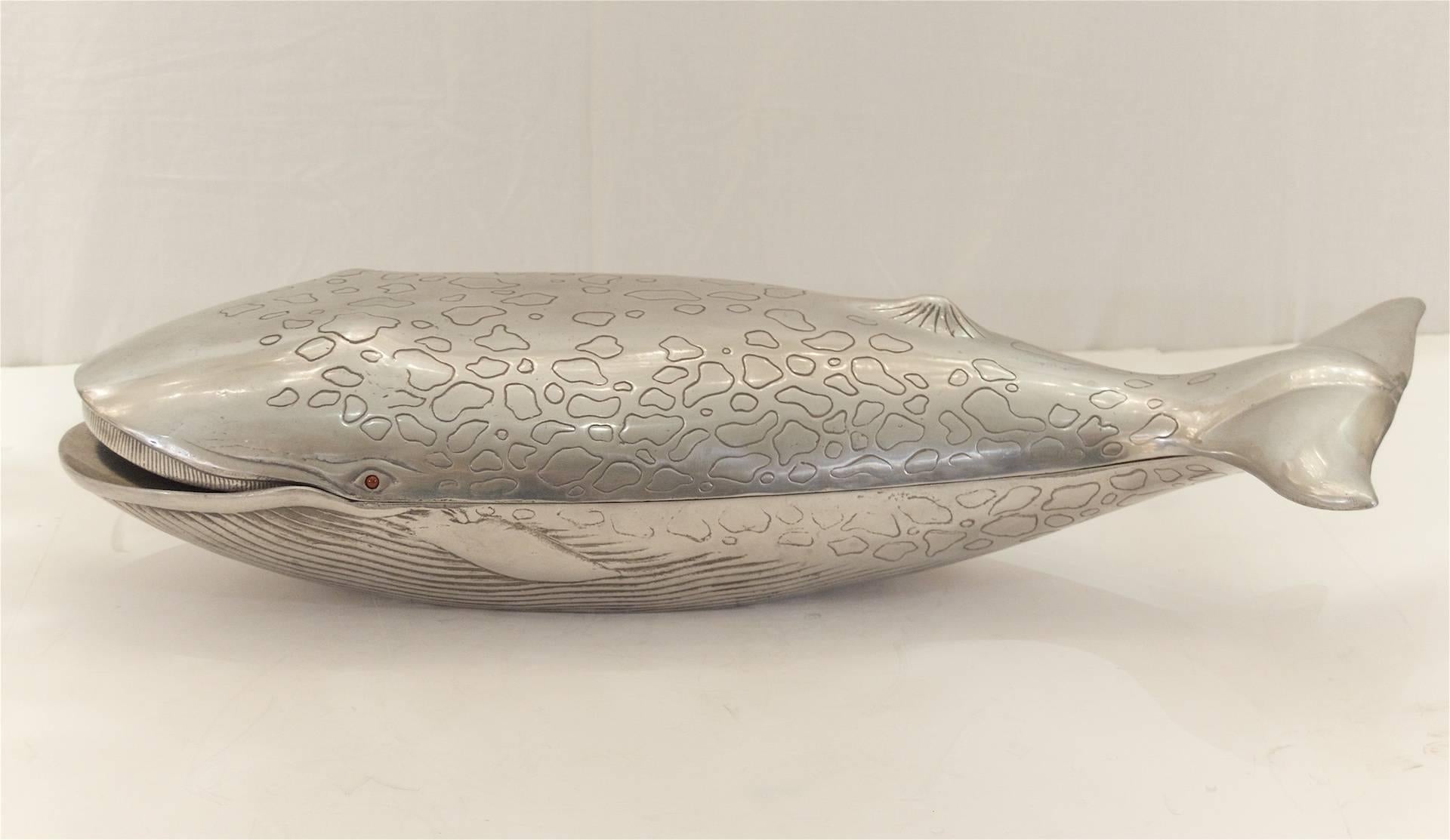Mid-Century Modern Decorative Whale Bowl or Centrepiece